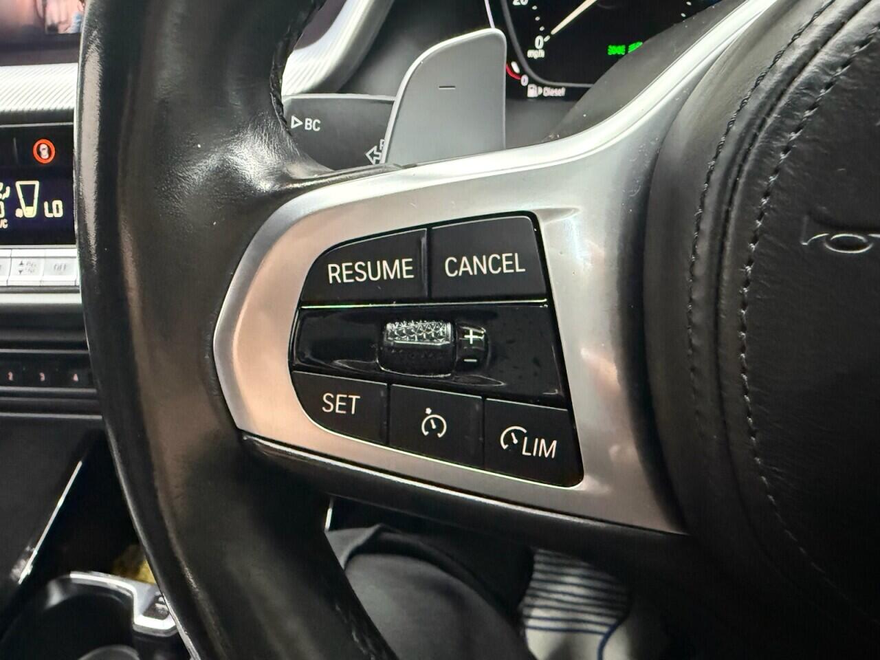 BMW 1 Series view 12