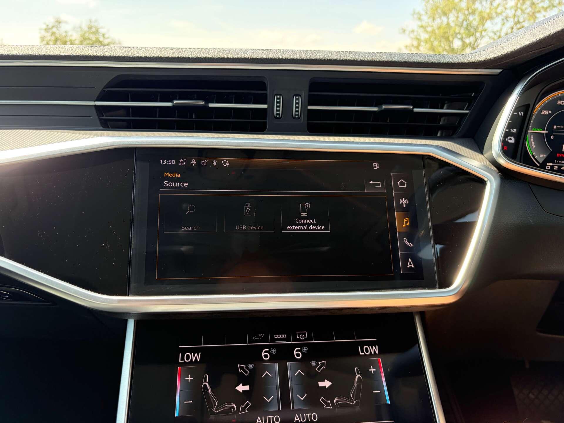 Audi A6 Saloon view 49