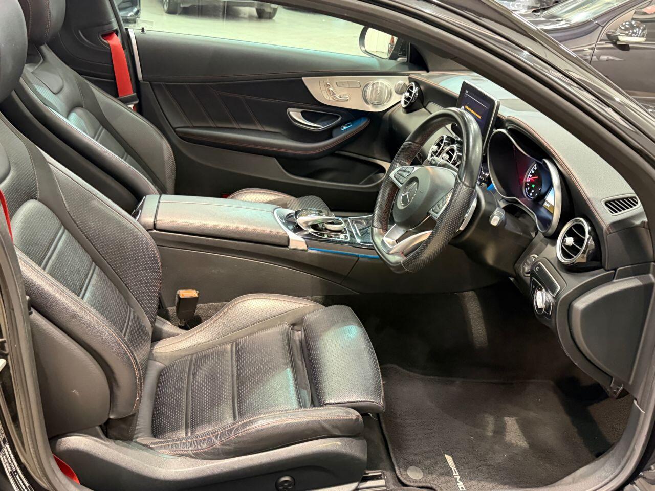 Mercedes-Benz C Class view 16