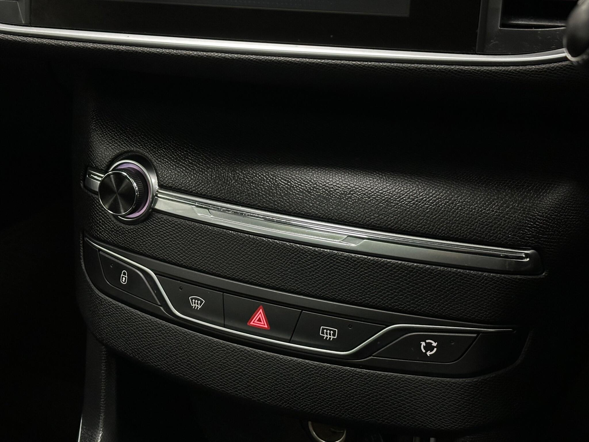 Peugeot 308 view 24