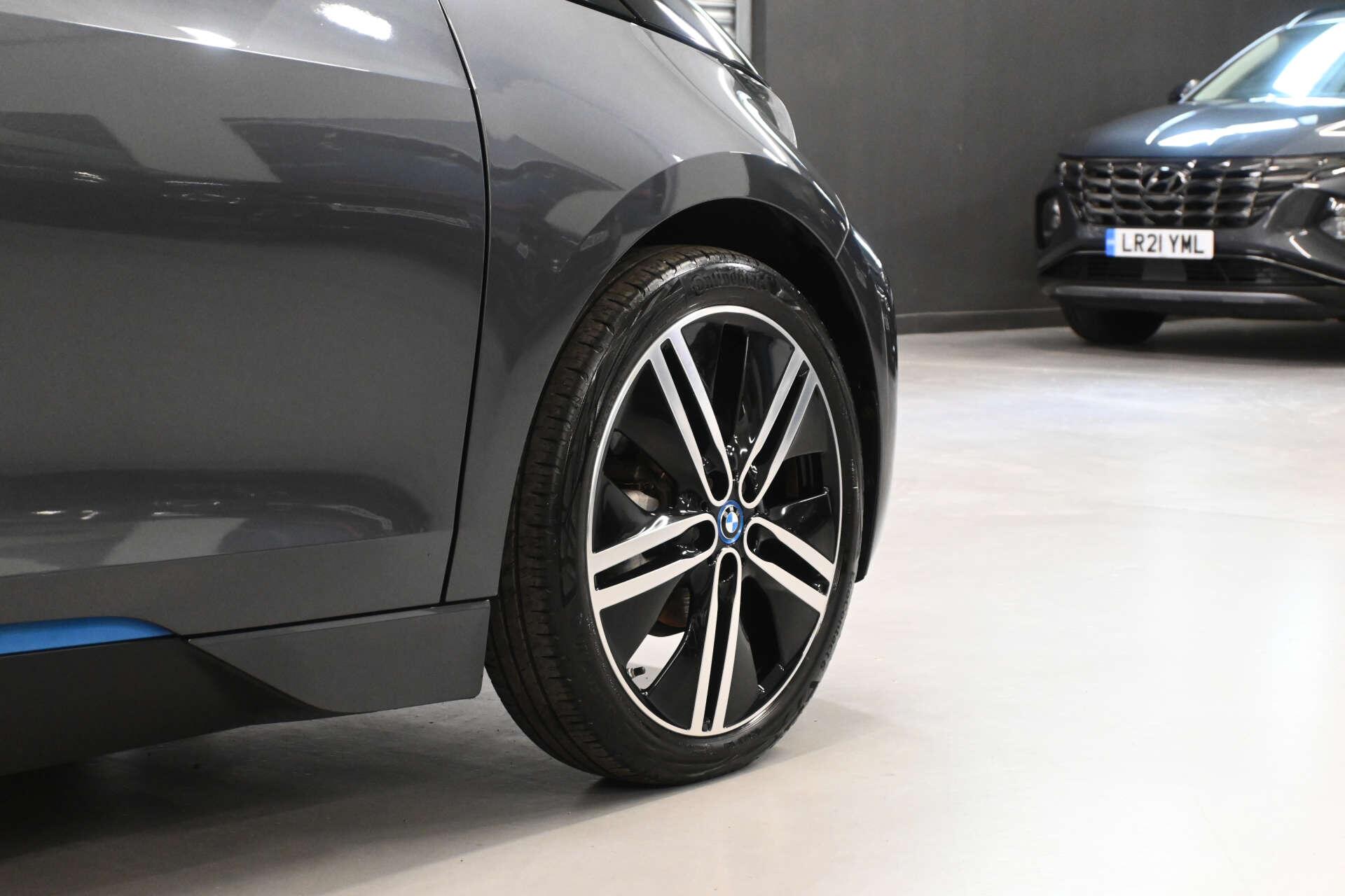 BMW I3 view 42