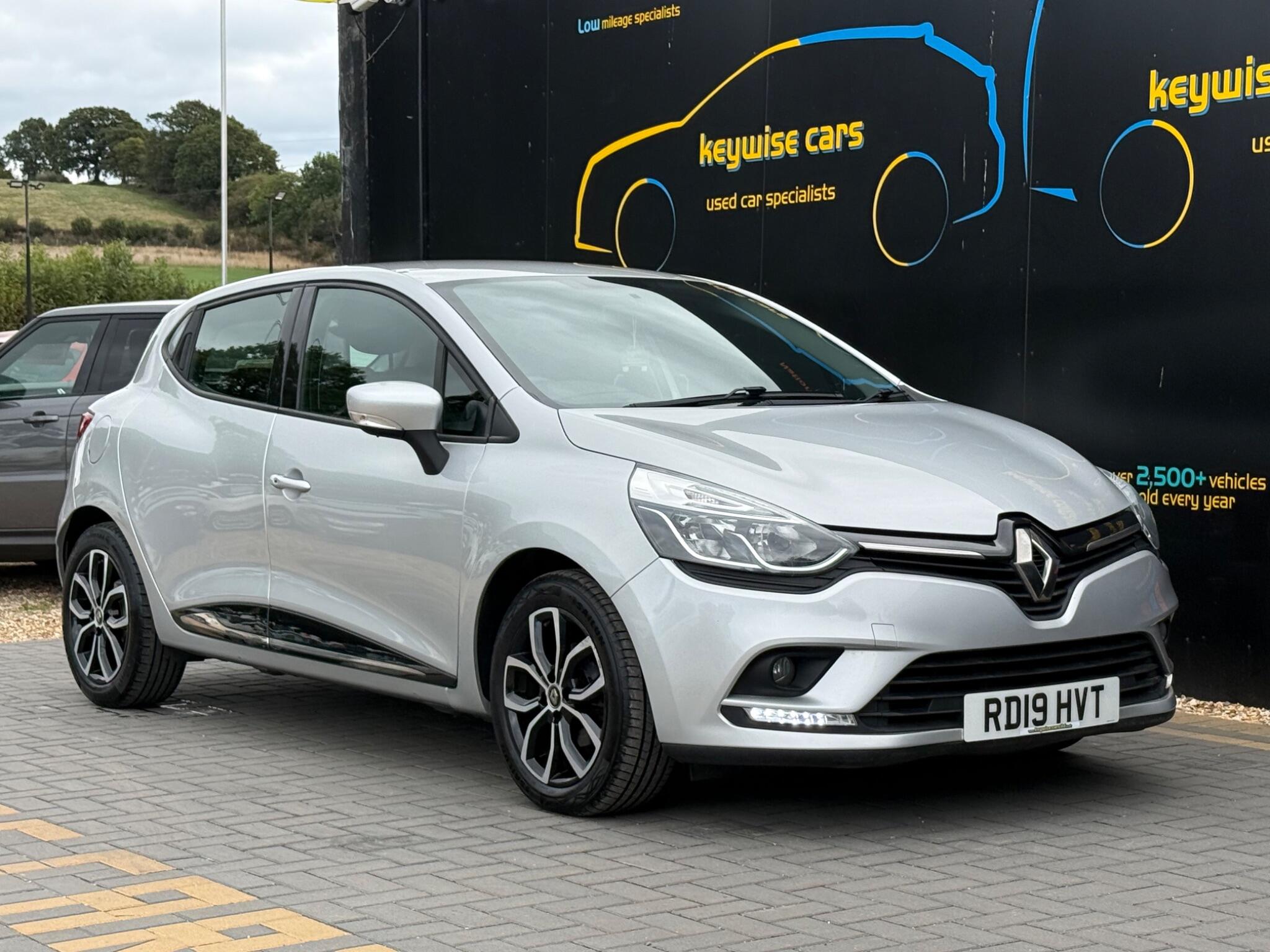Renault Clio view 7