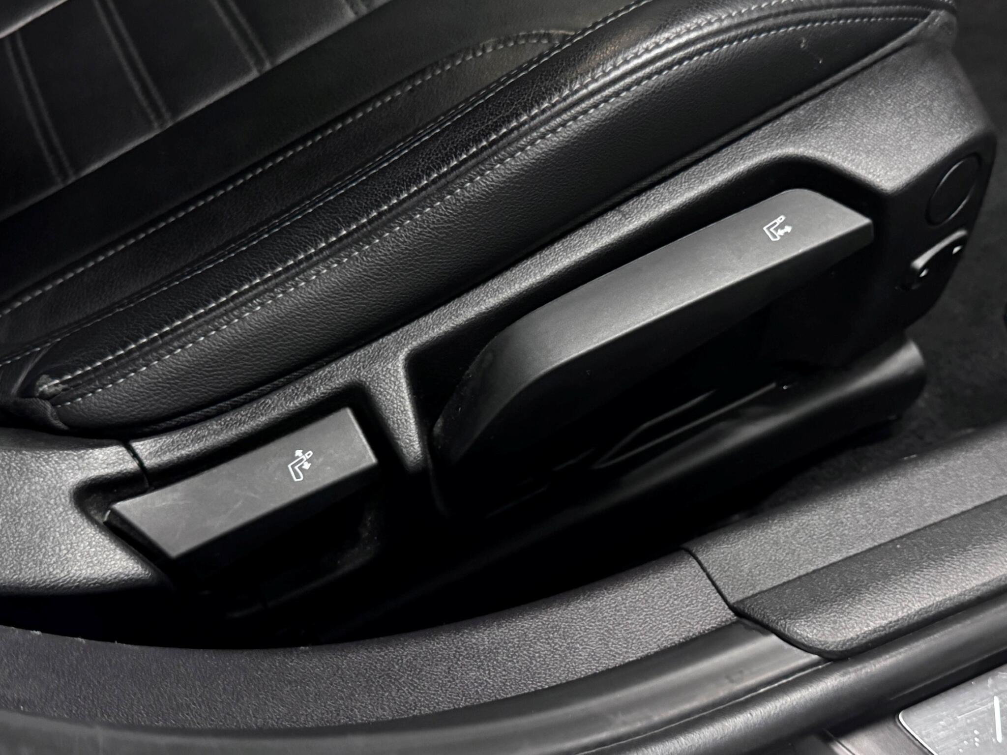 BMW 3 Series view 21
