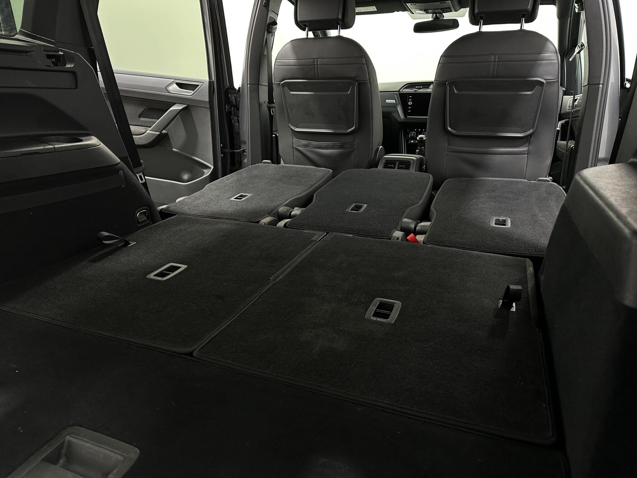 Volkswagen Touran view 47