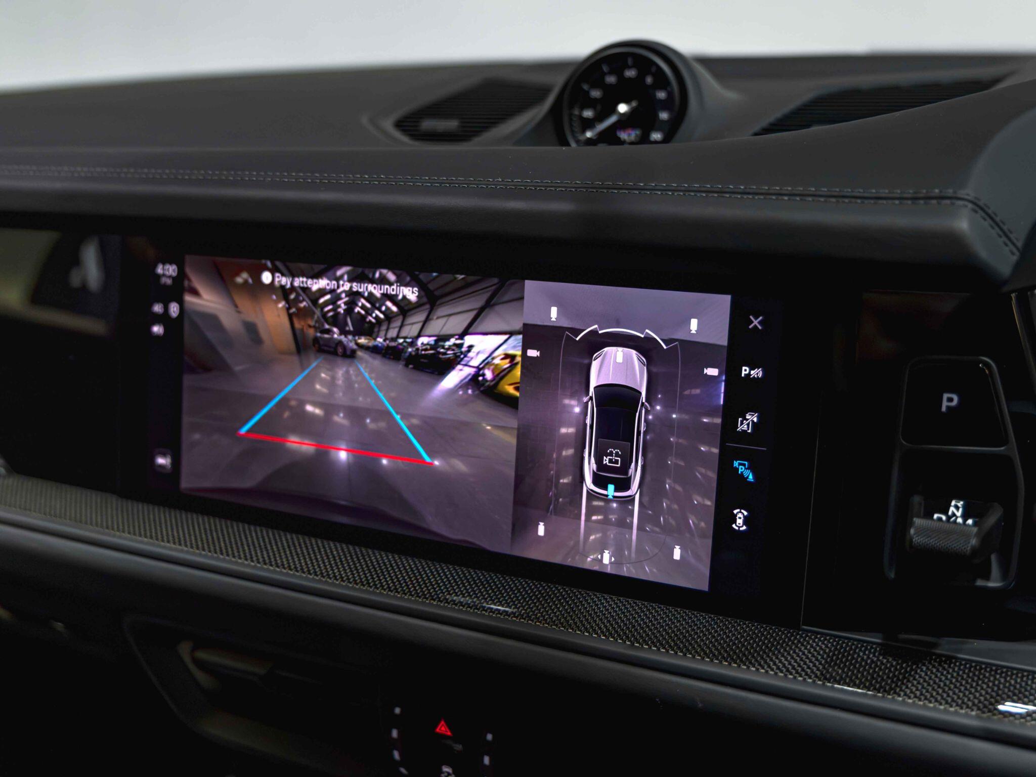 Porsche Cayenne view 22