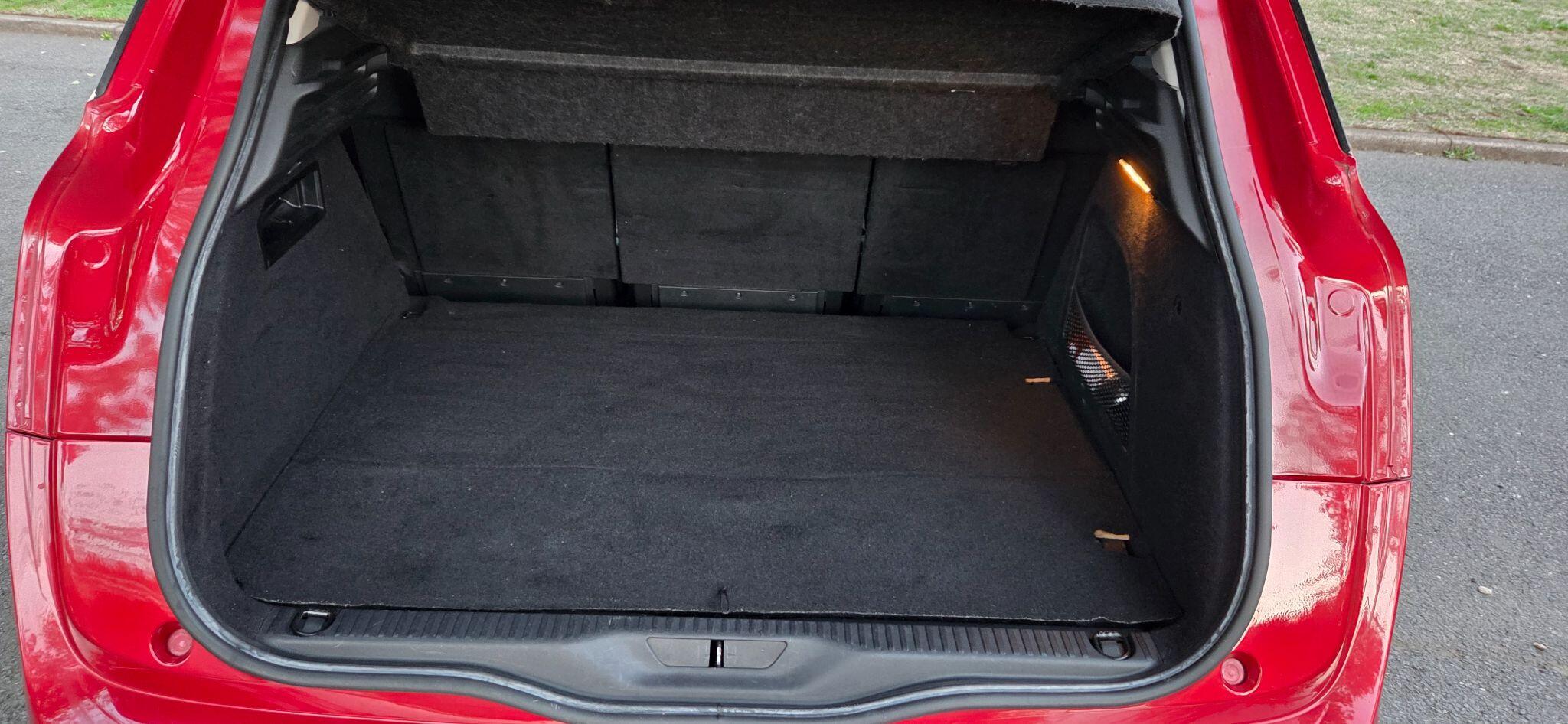 Citroen C4 Picasso view 26