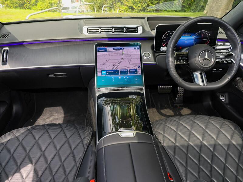 Mercedes-Benz S-Class view 3