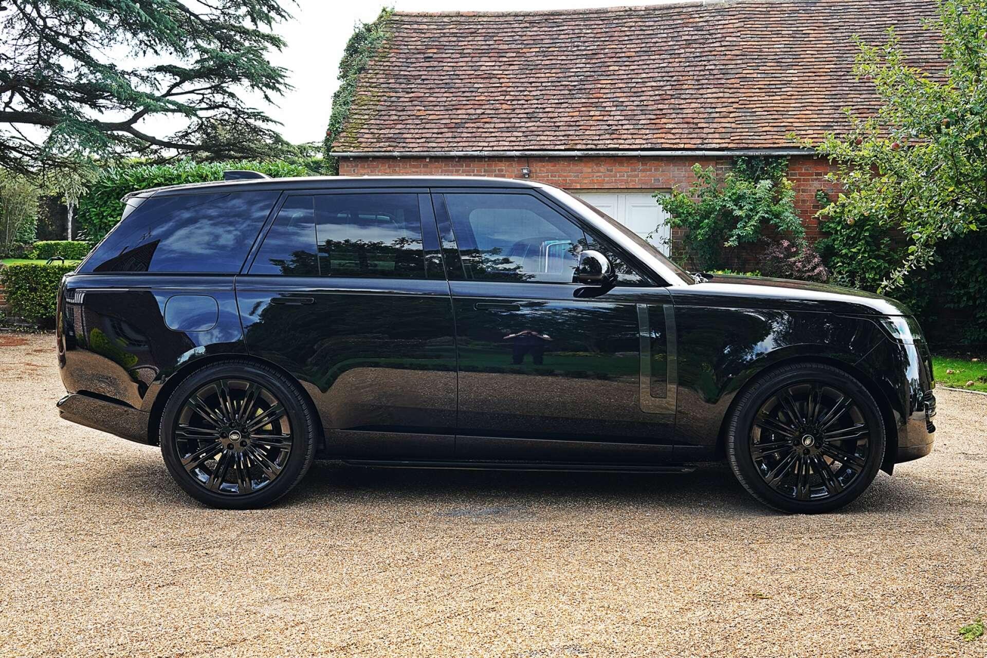 Land Rover Range Rover view 7