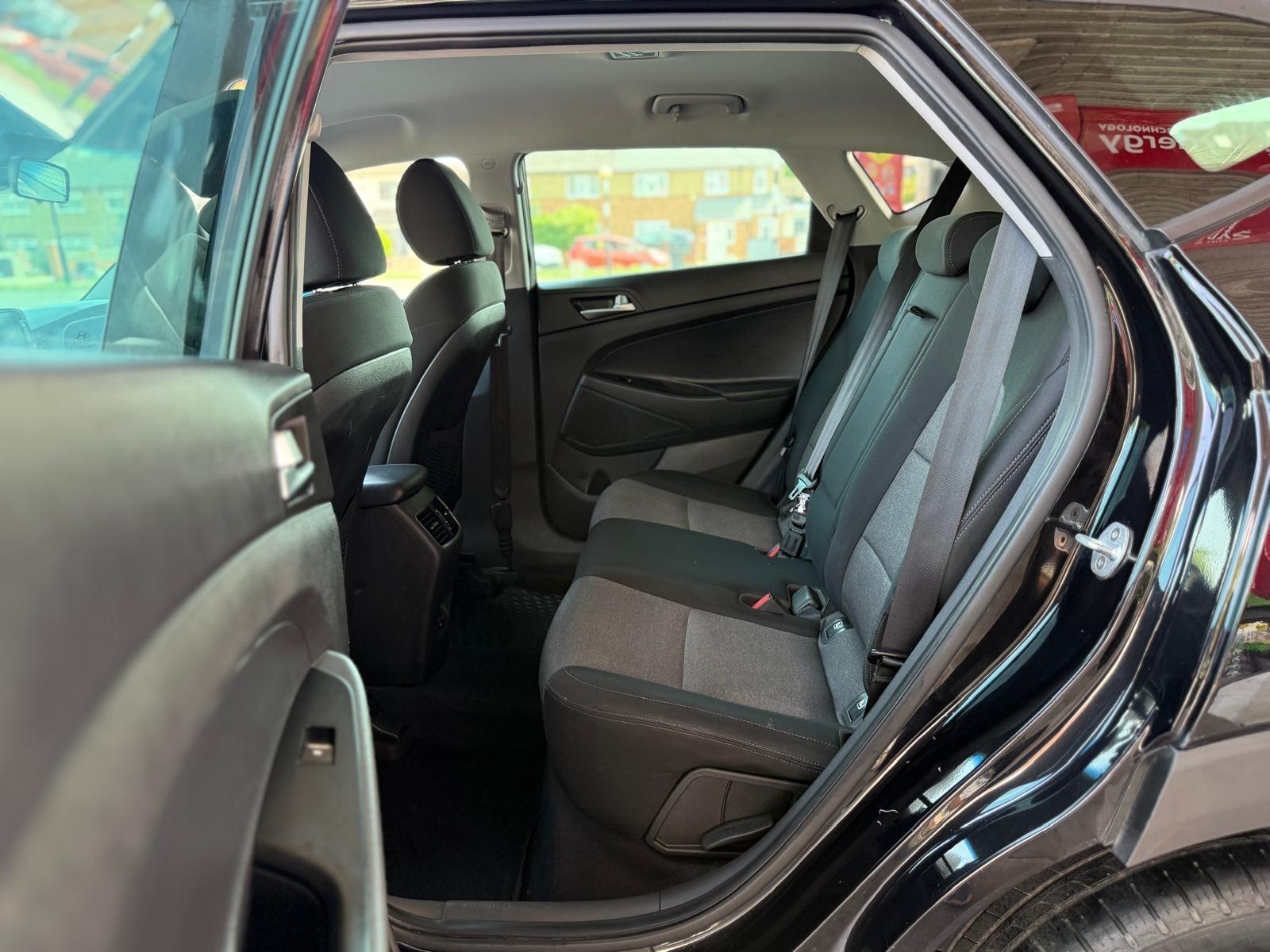 Hyundai Tucson view 34