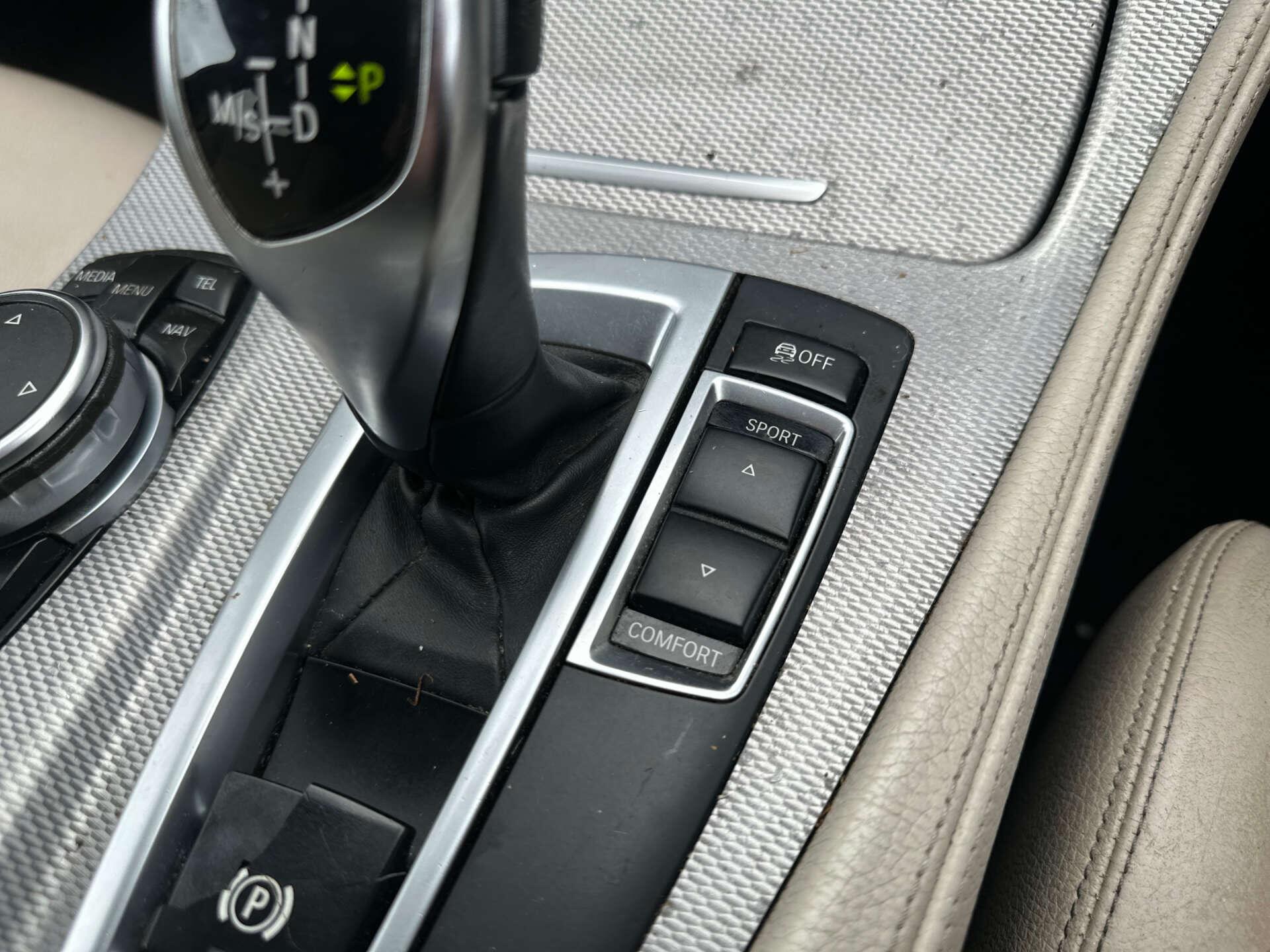 BMW 5 Series view 29