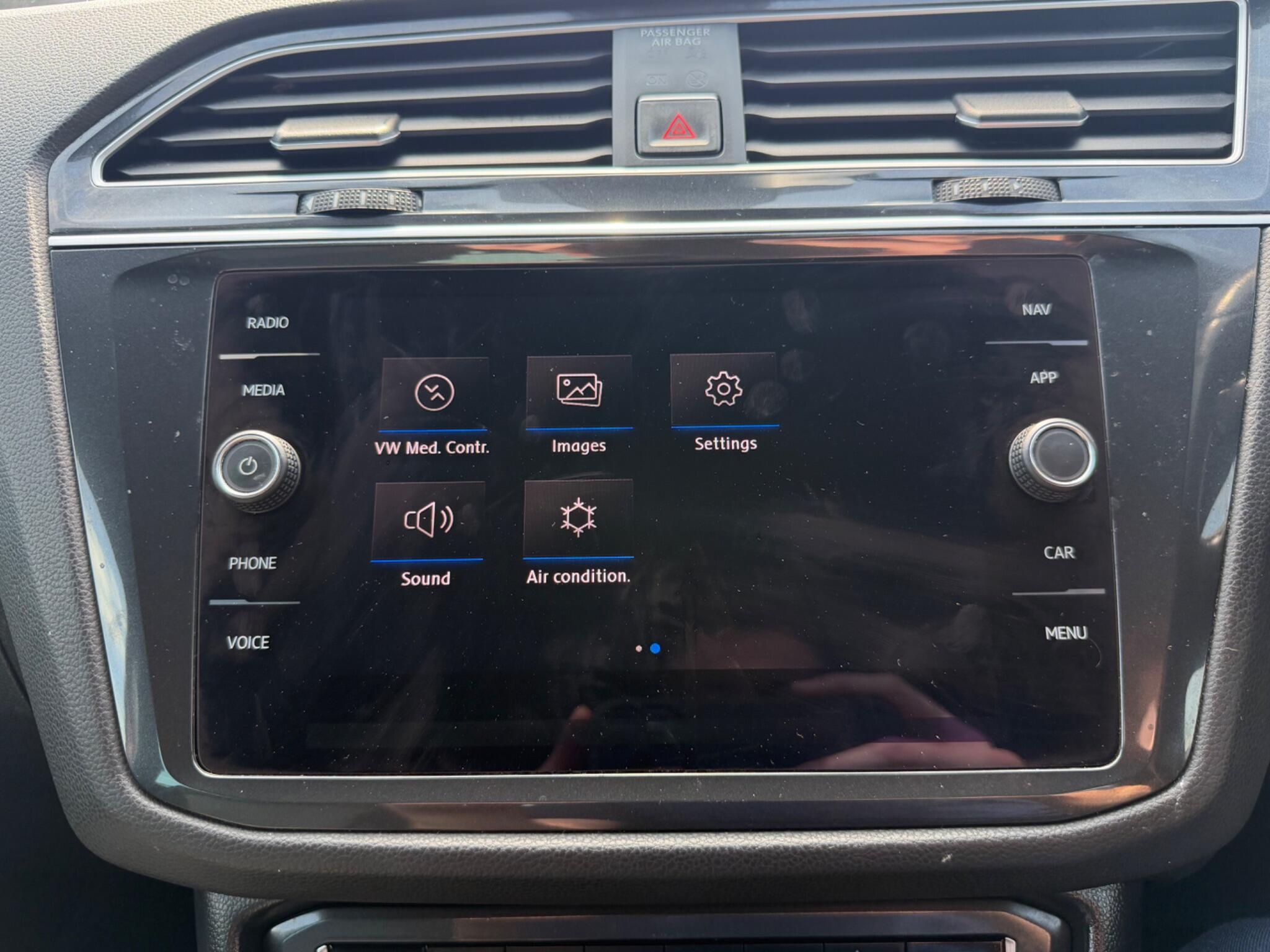 Volkswagen Tiguan view 81
