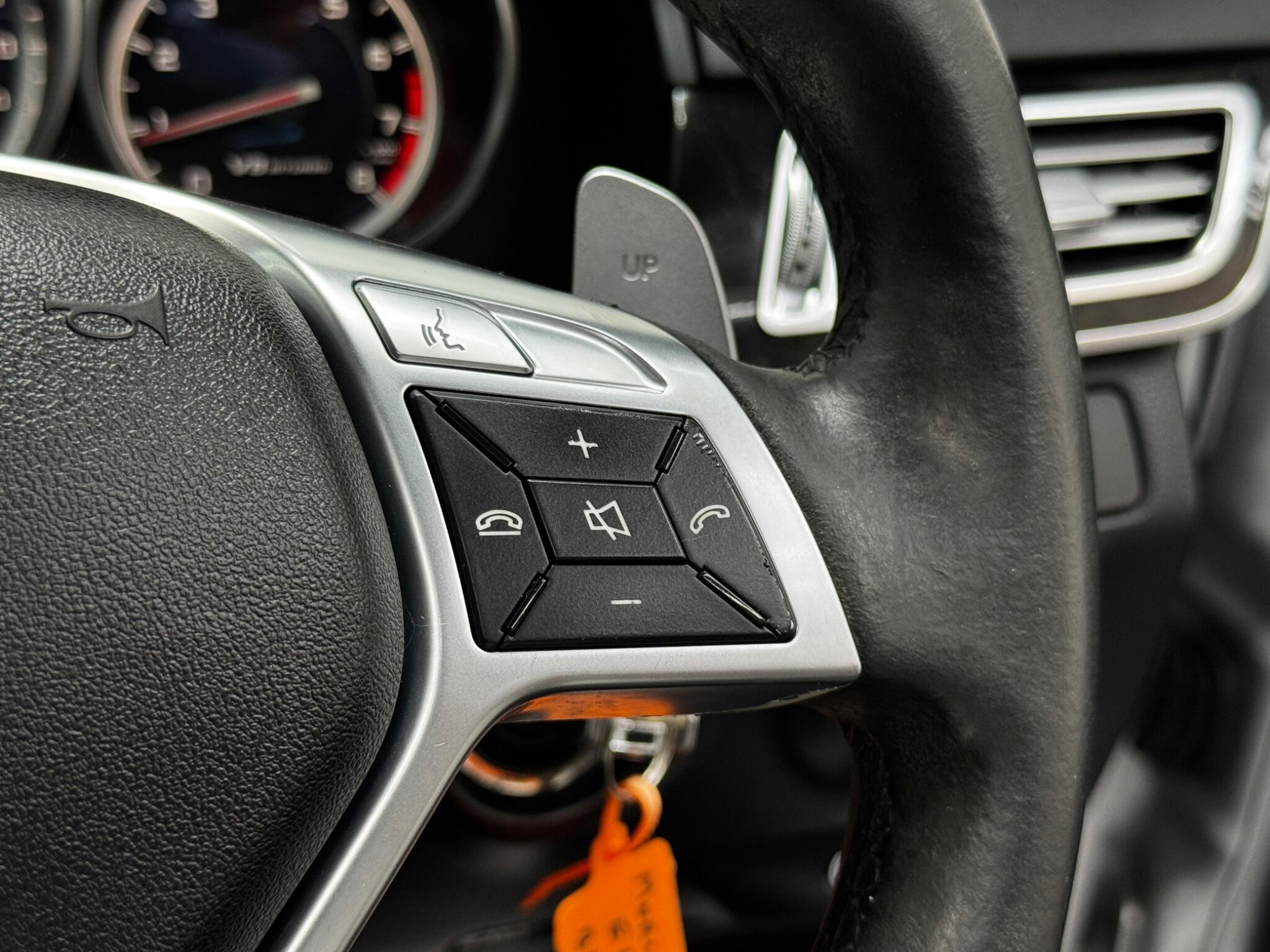 Mercedes-Benz E-Class view 11