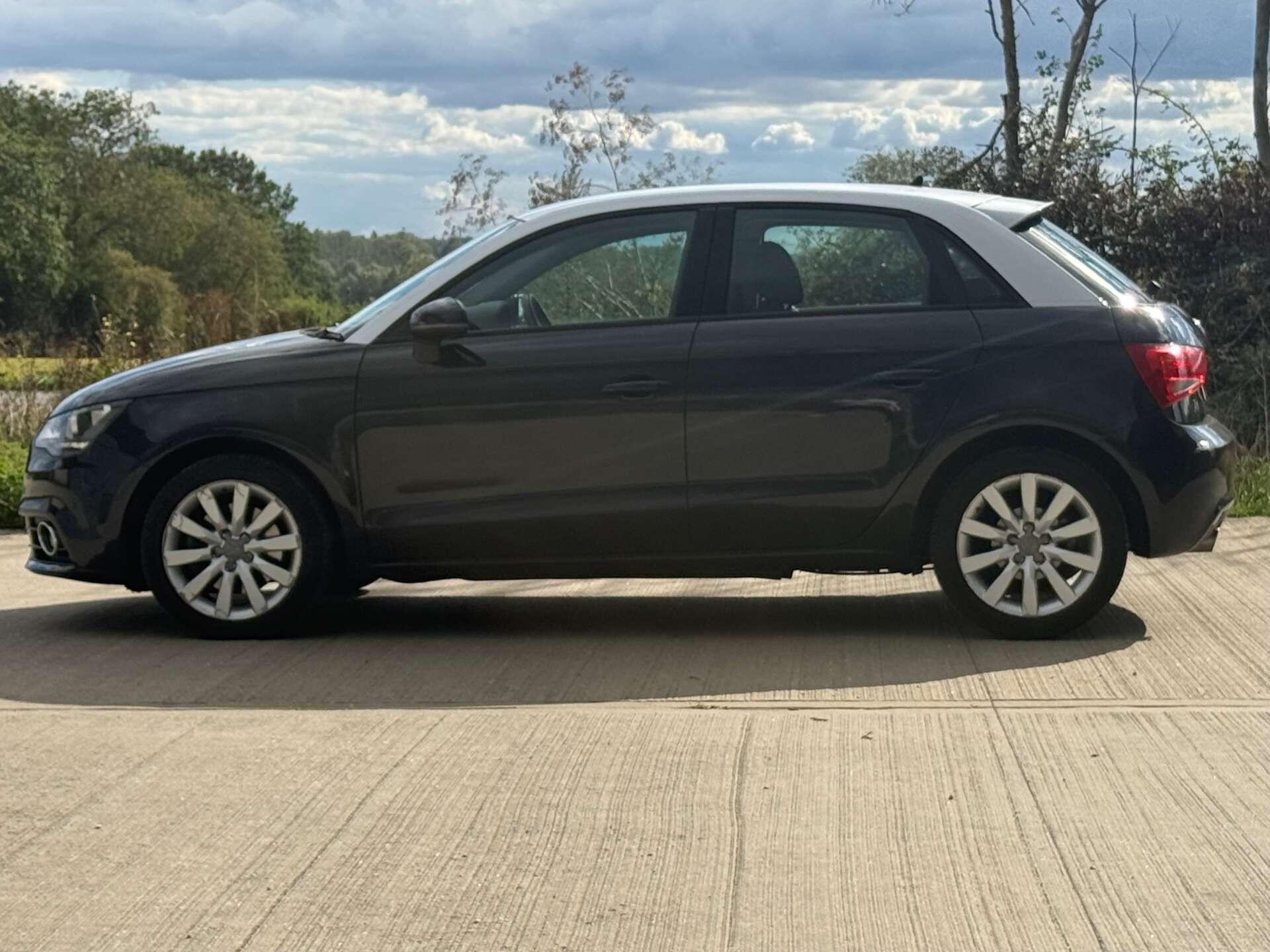 Audi A1 view 5
