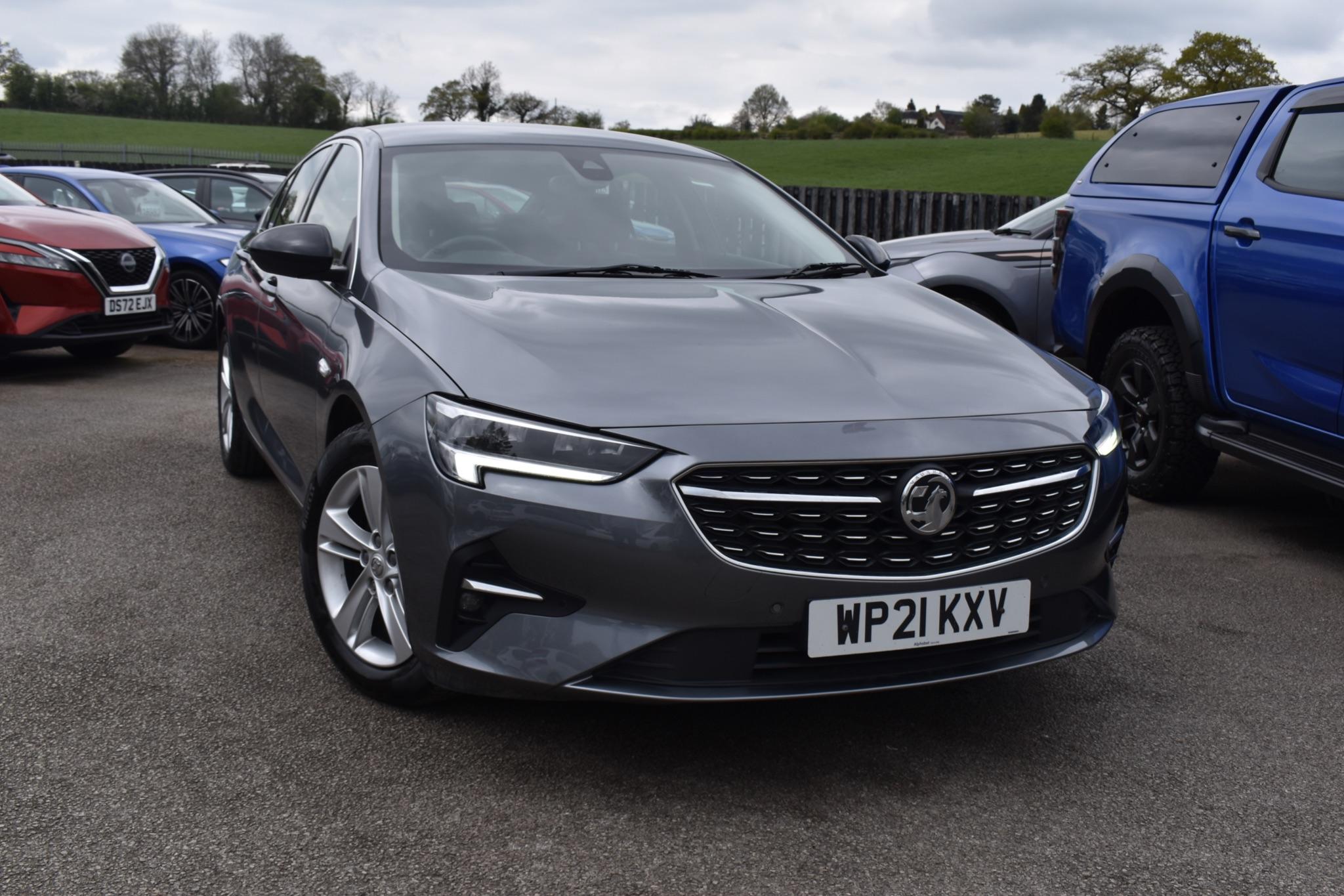 Insignia - 2.0 Turbo D SRi Nav Grand Sport Euro 6 (s/s) 5dr - Image 3