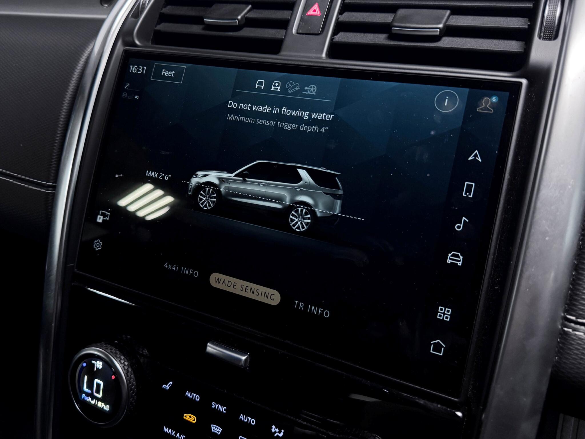 Land Rover Discovery view 51