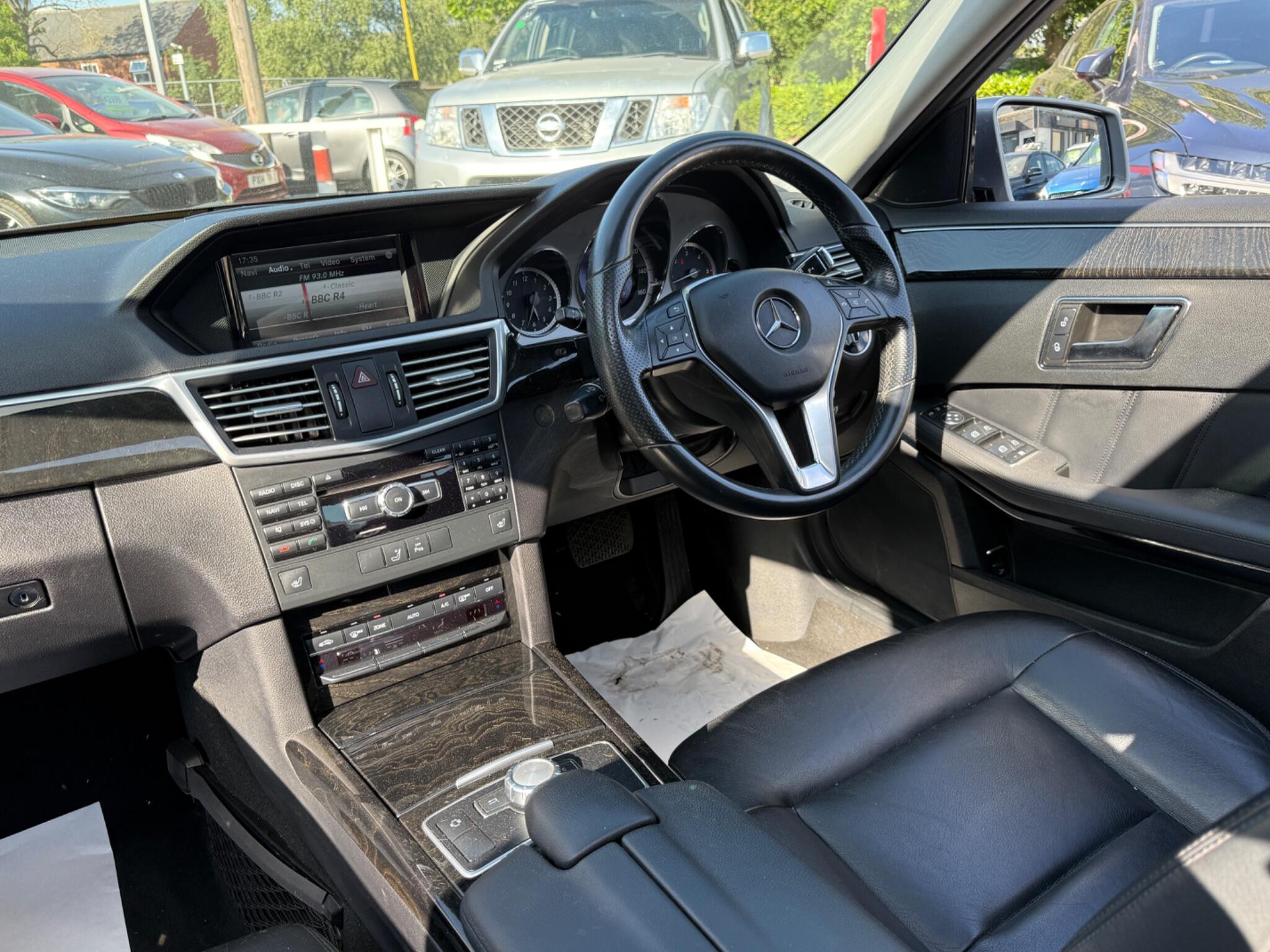 Mercedes-Benz E Class - Image 26