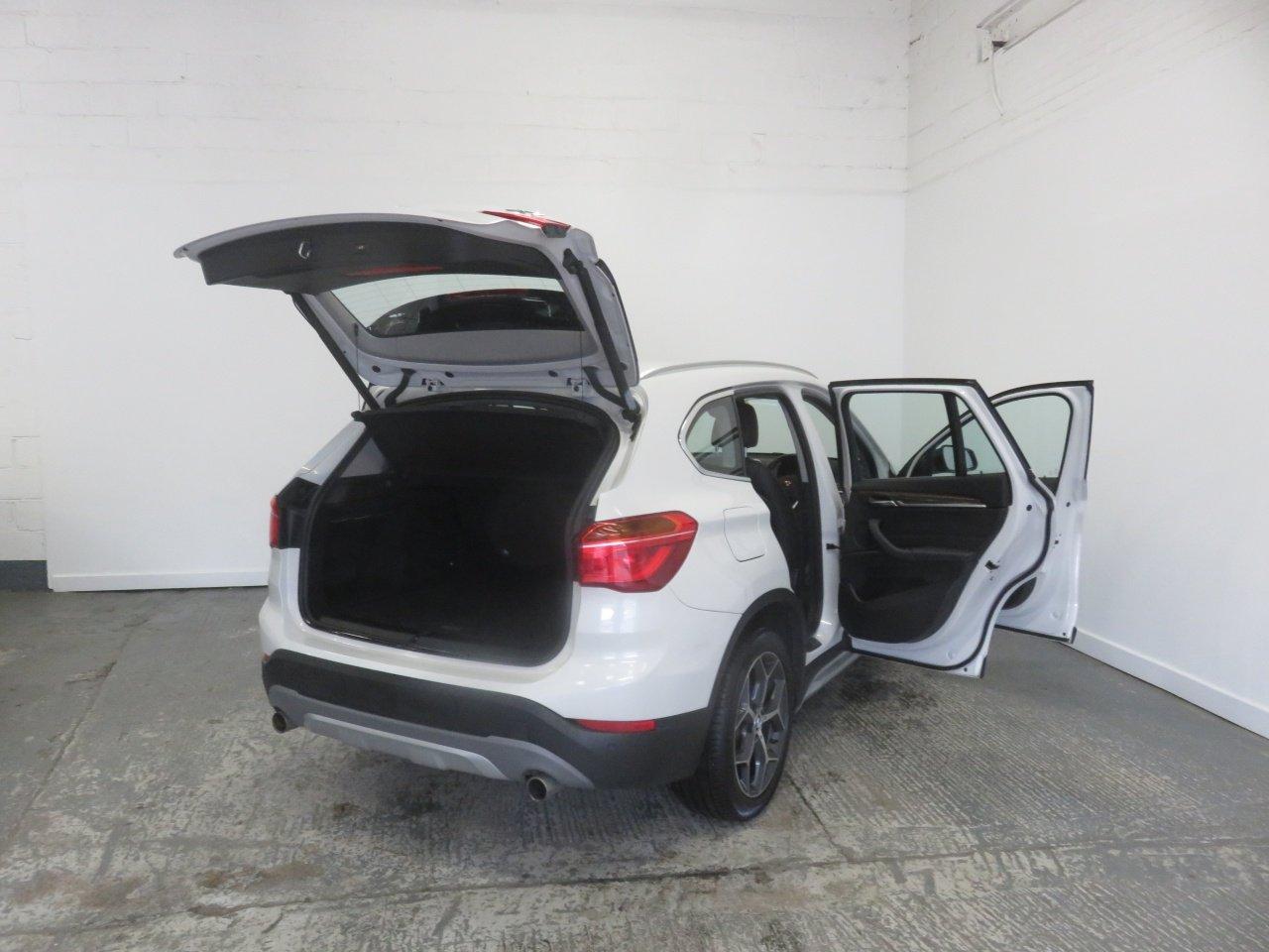 BMW X1 view 21