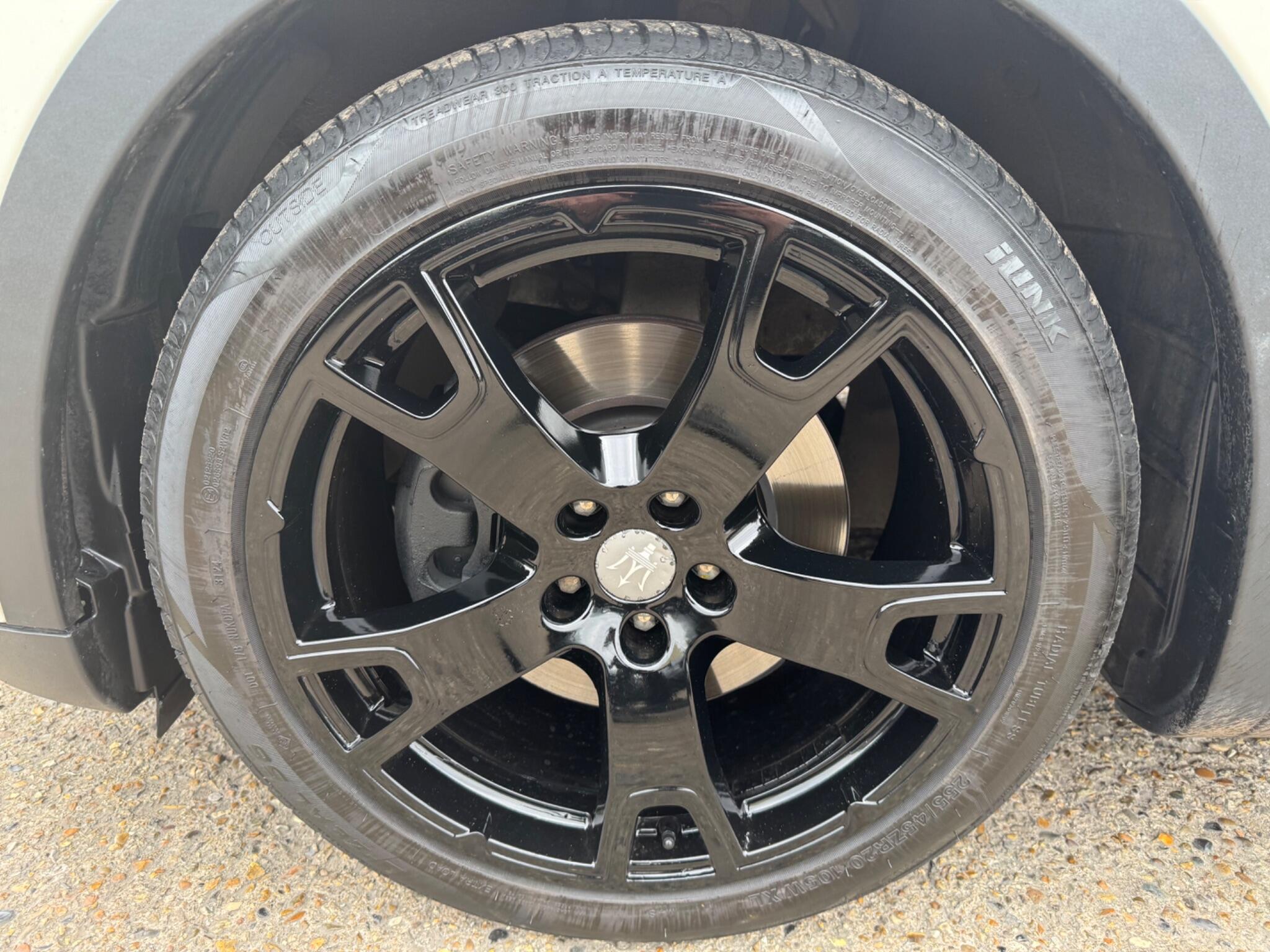 Maserati Levante view 47