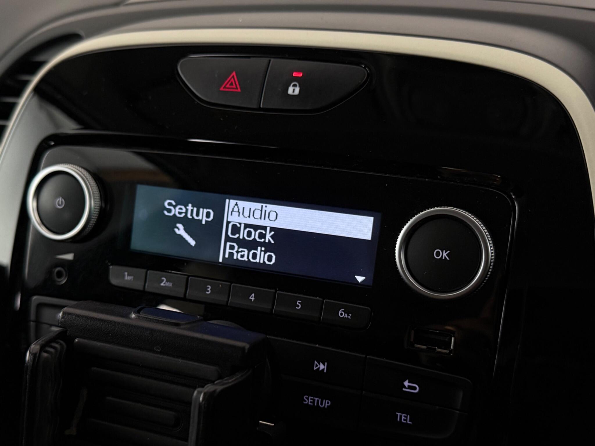 Renault Captur view 26