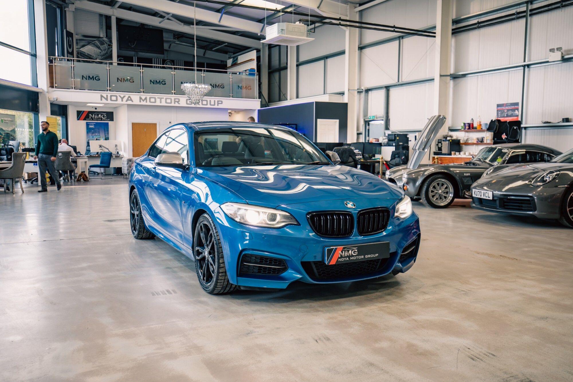 BMW 2 Series view 22