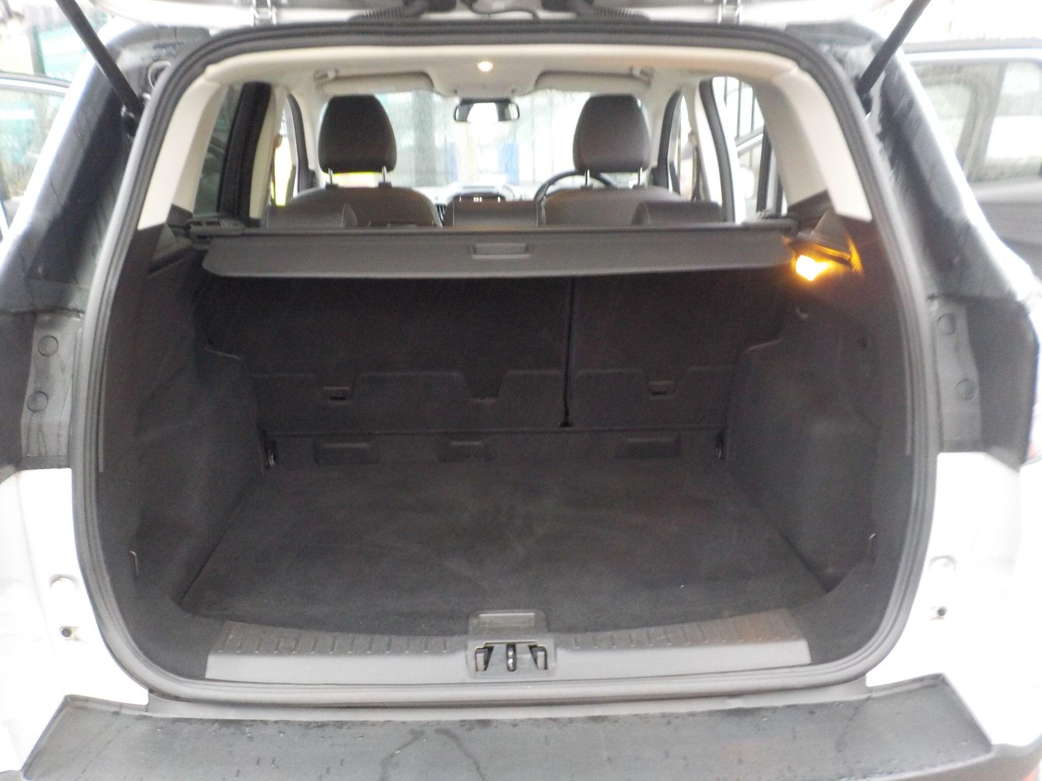 Ford Kuga 1.5 TDCi EcoBlue Titanium Edition Euro 6 (s/s) 5dr