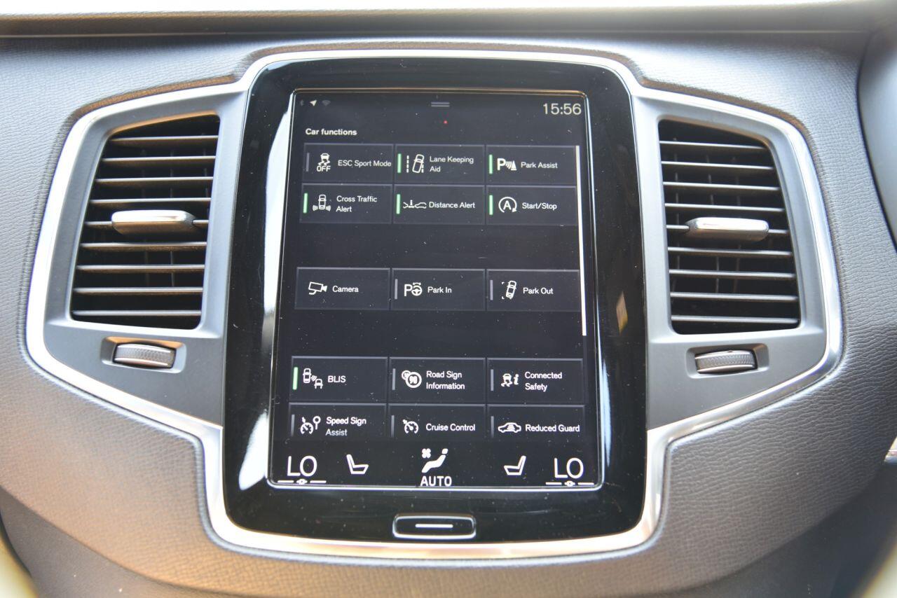 Volvo XC90 view 44