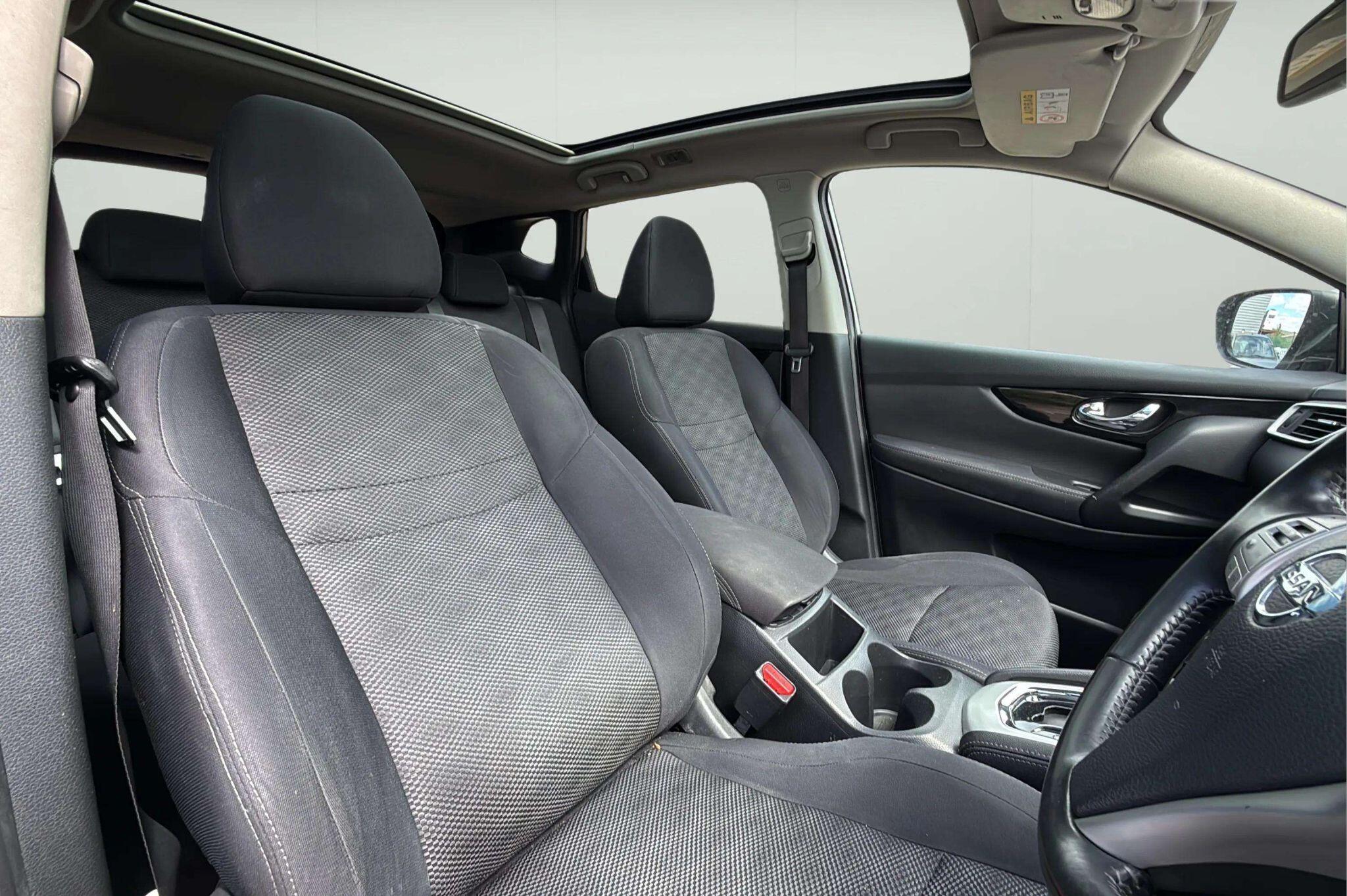 Nissan Qashqai view 5