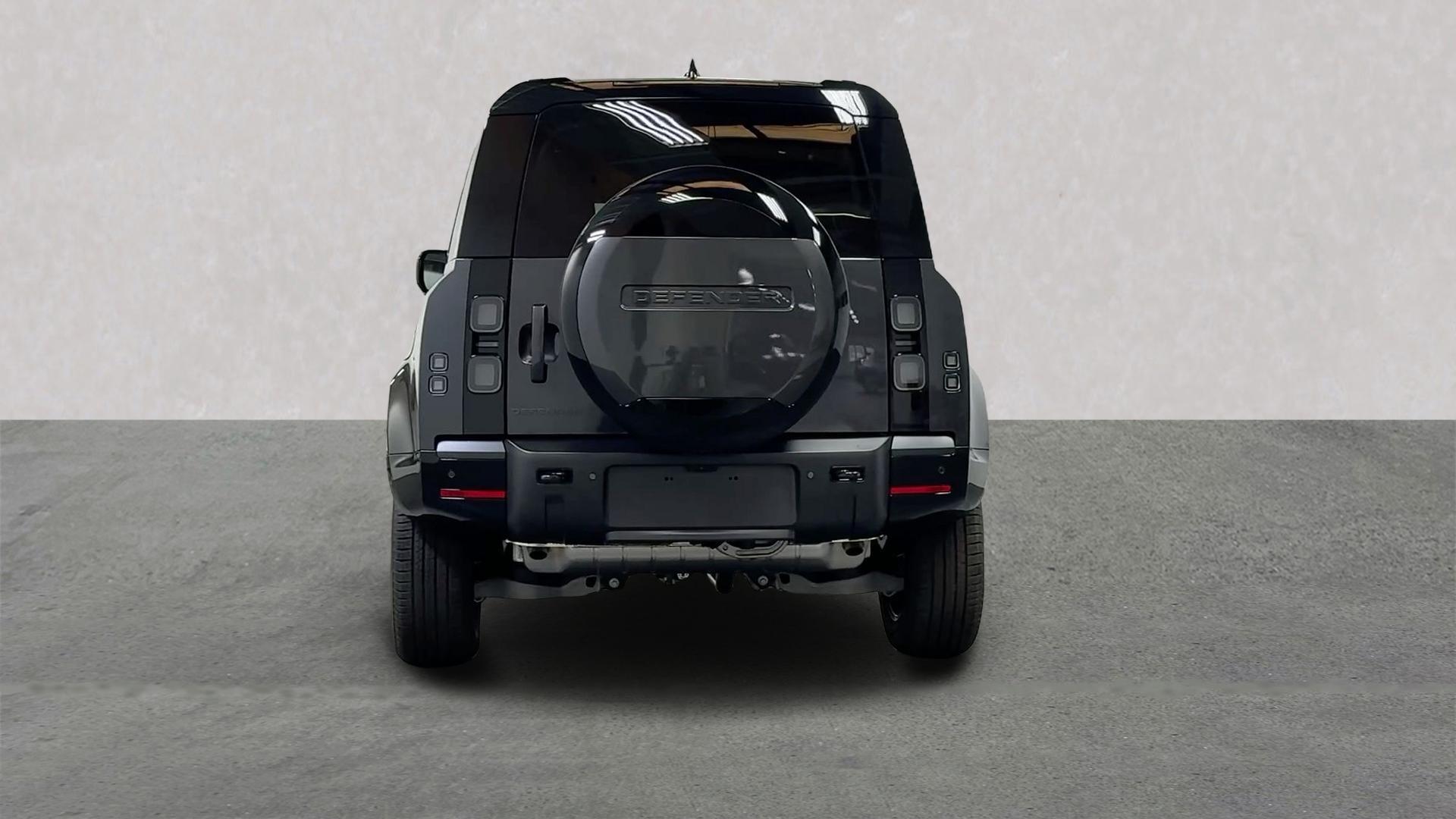 Land Rover Defender view 6
