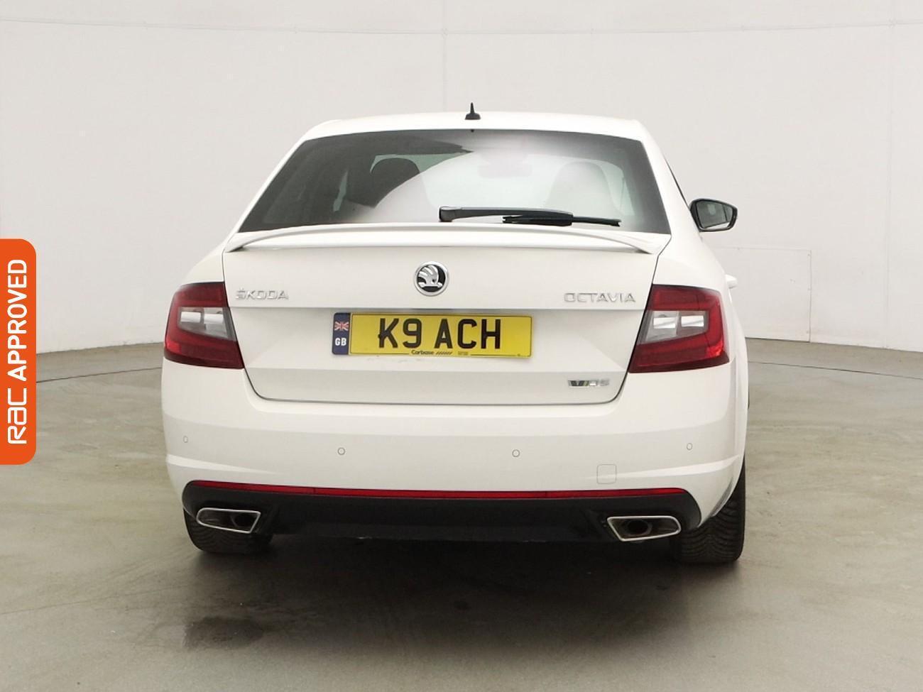 Skoda Octavia view 8