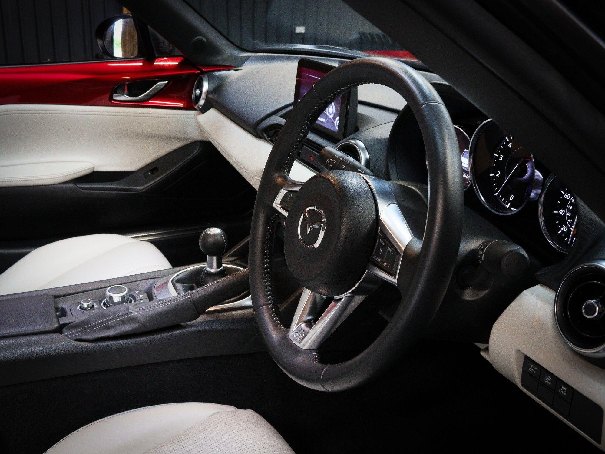 Mazda MX-5 view 27