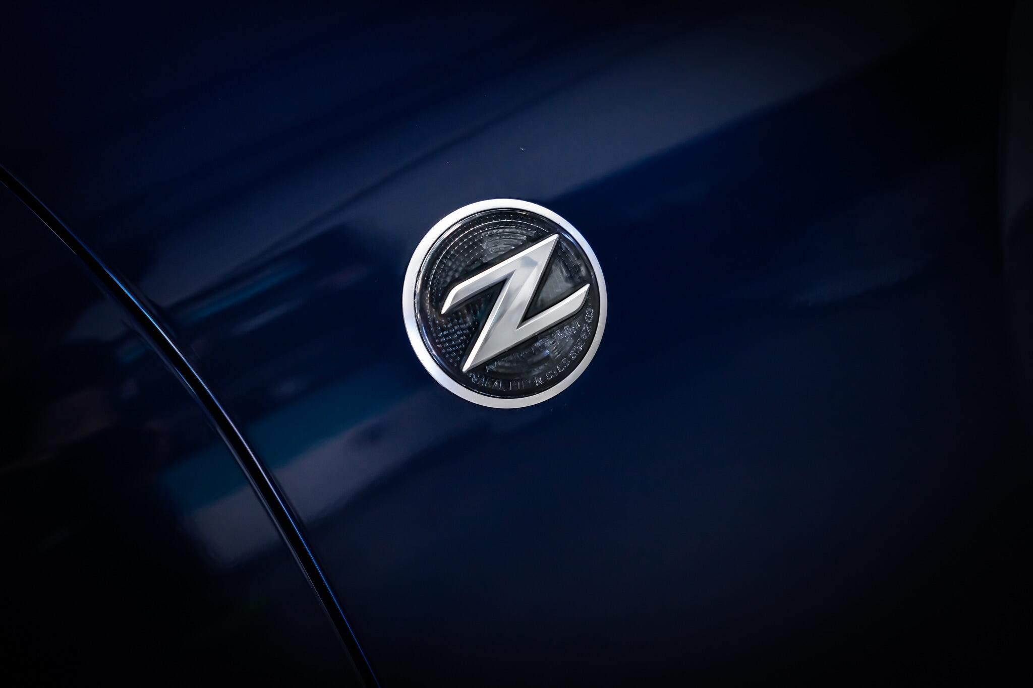 Nissan 370z view 37
