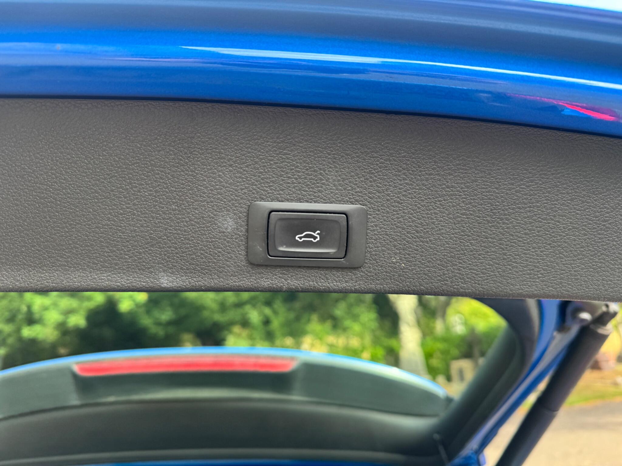Audi Q2 view 38