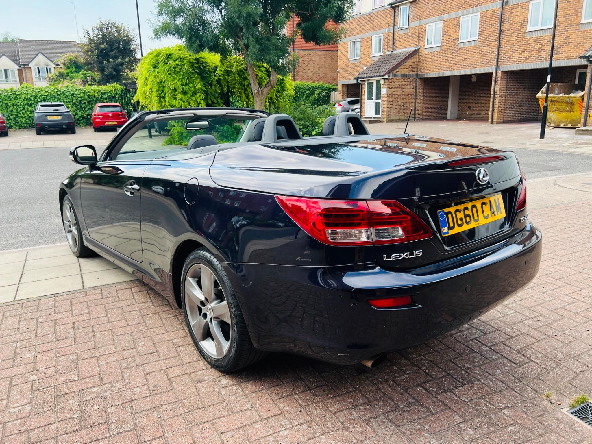 Lexus Is view 26
