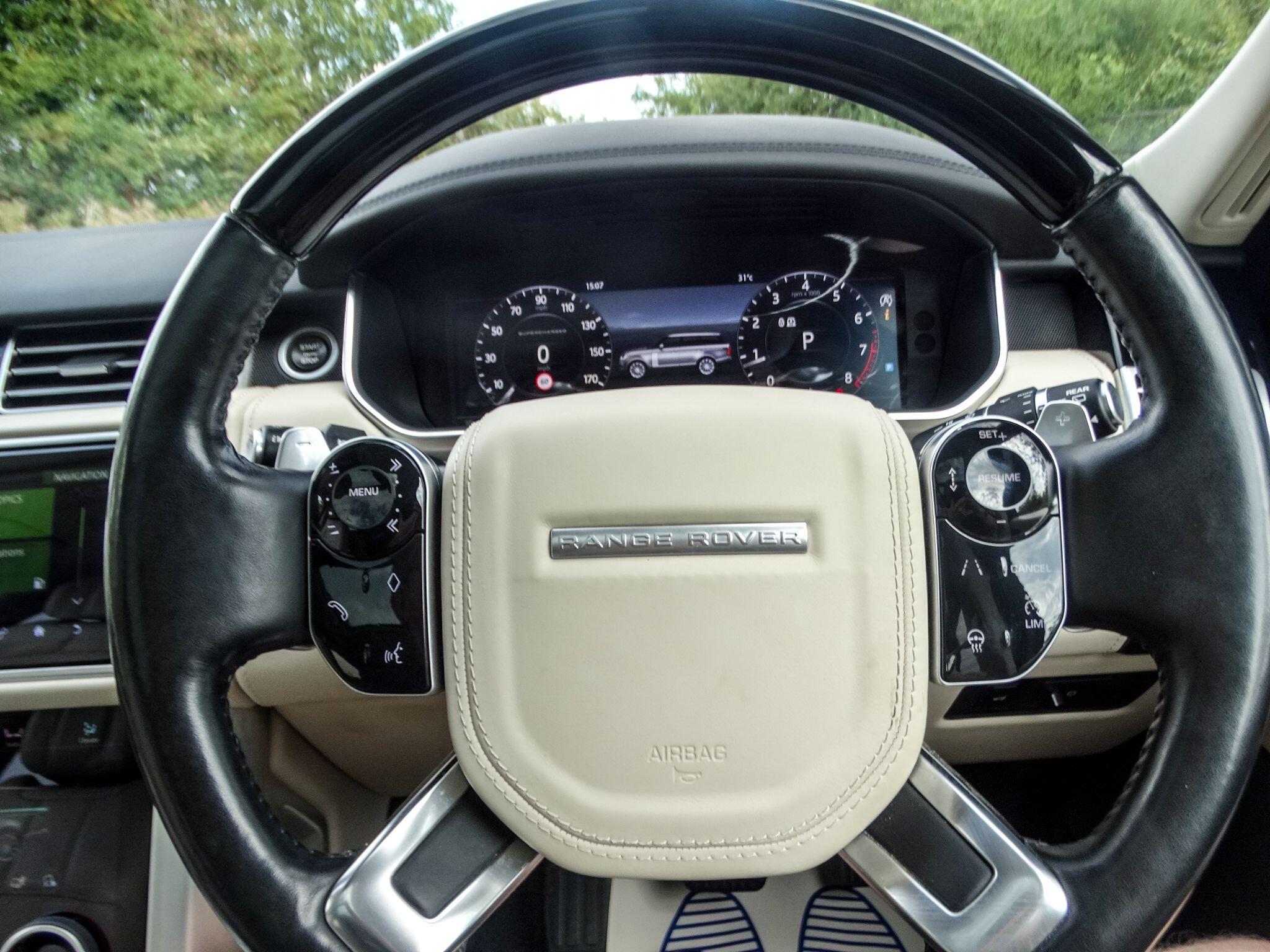 Land Rover Range Rover view 7