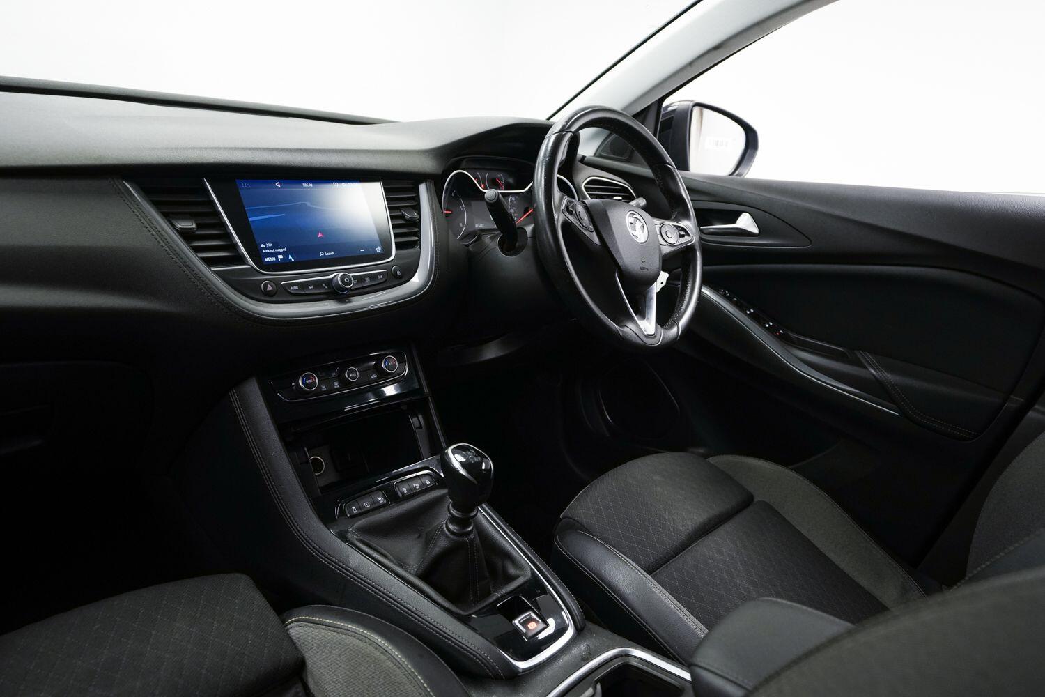 Vauxhall Grandland X view 25