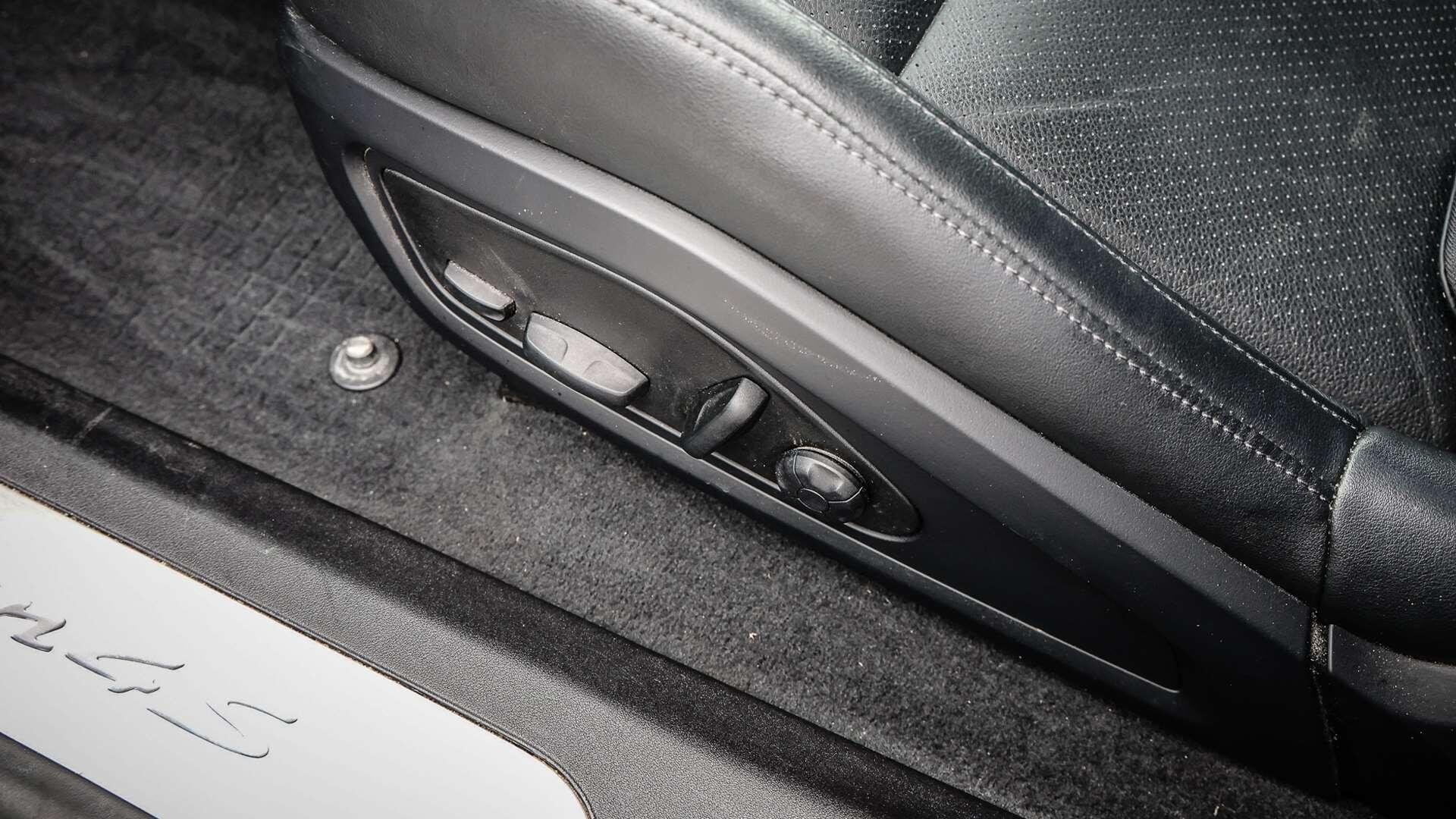 Porsche Taycan view 26