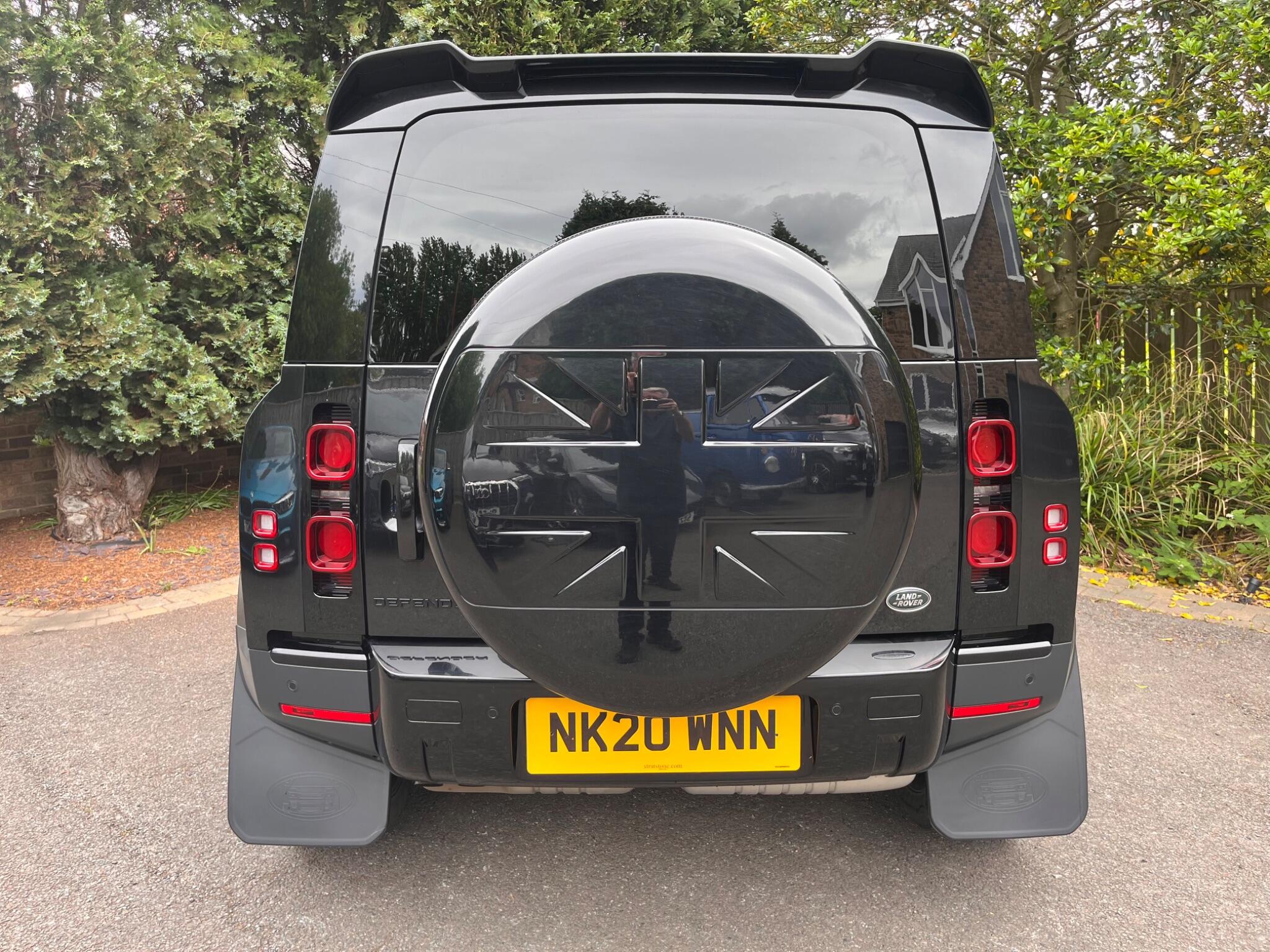 Land Rover Defender view 13
