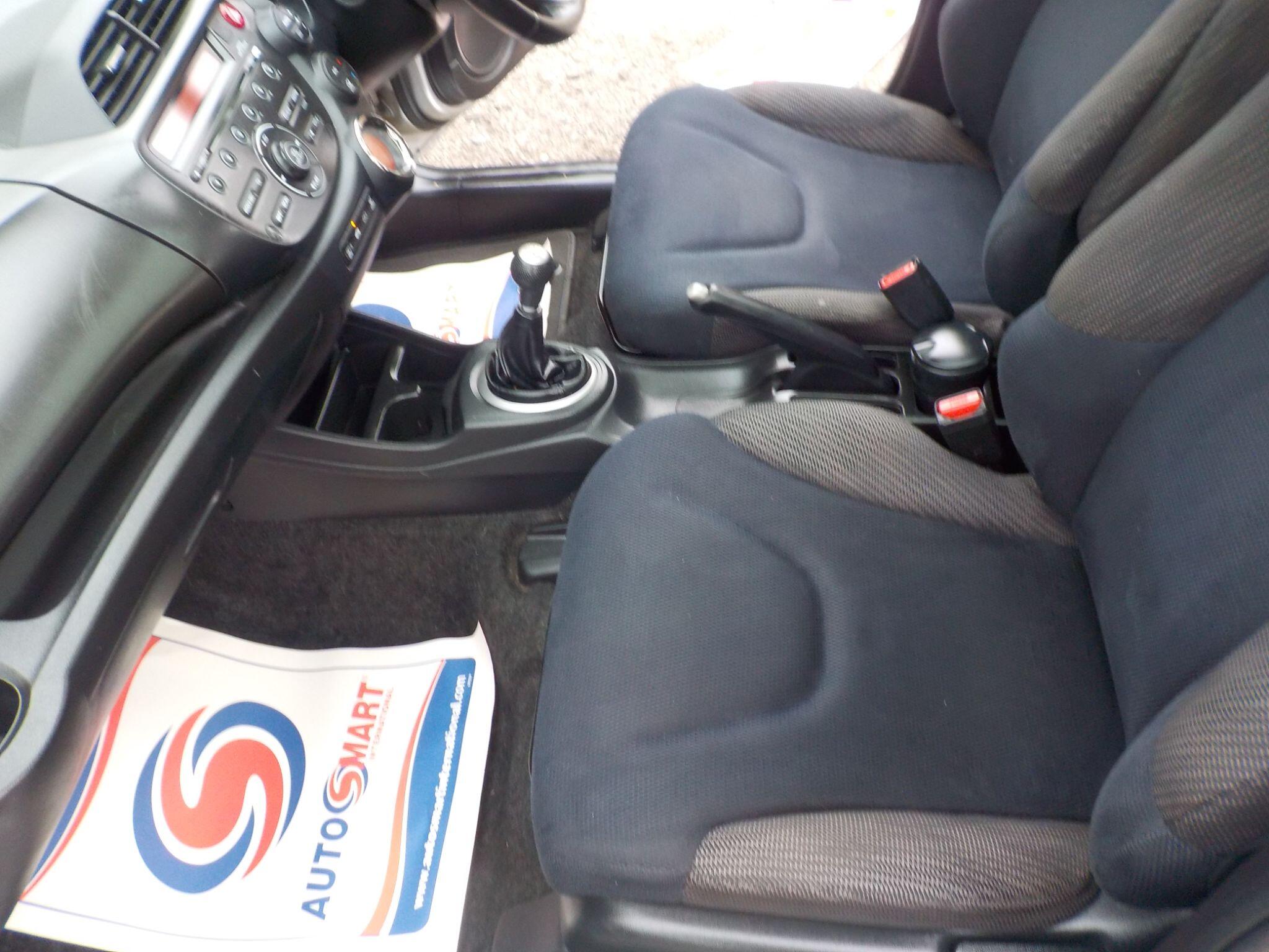 Honda Jazz 1.4 i-VTEC EX Euro 5 5dr