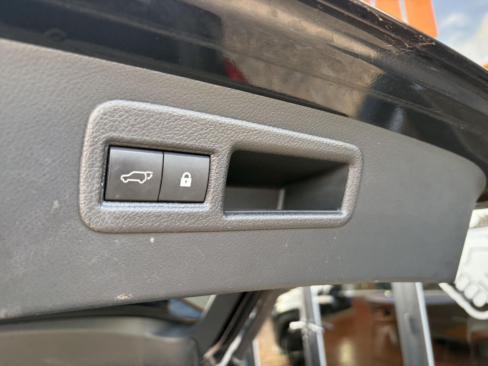 Lexus NX view 31