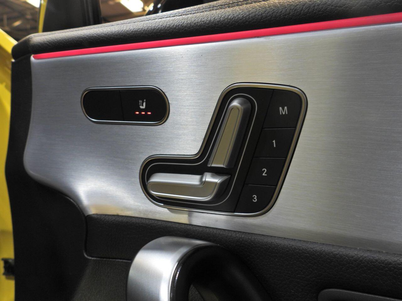 Mercedes-Benz A Class view 34