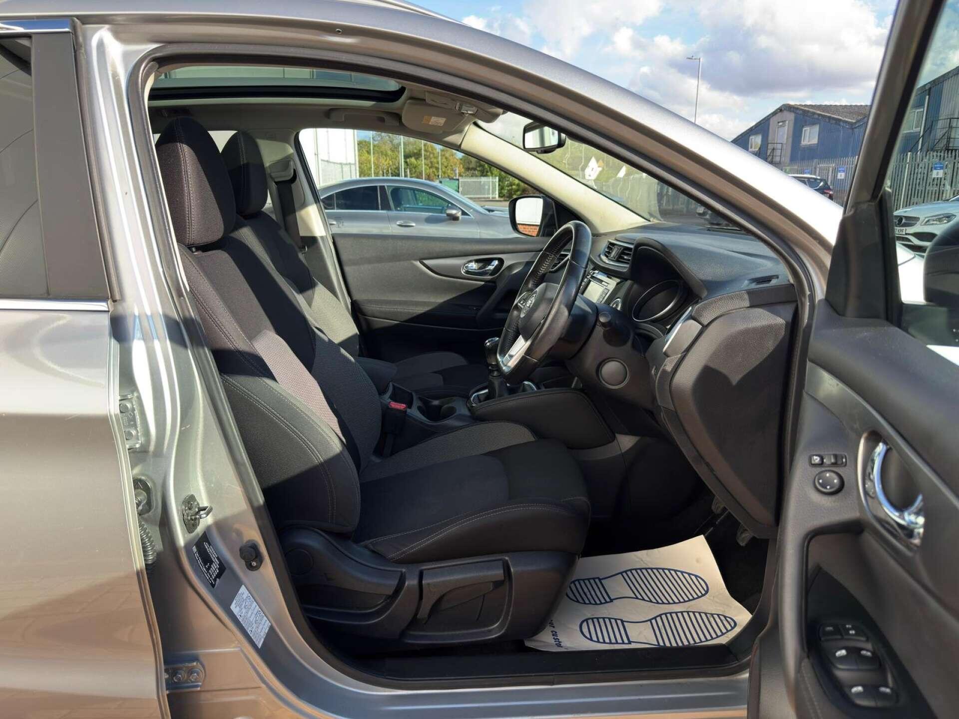 Nissan Qashqai view 21
