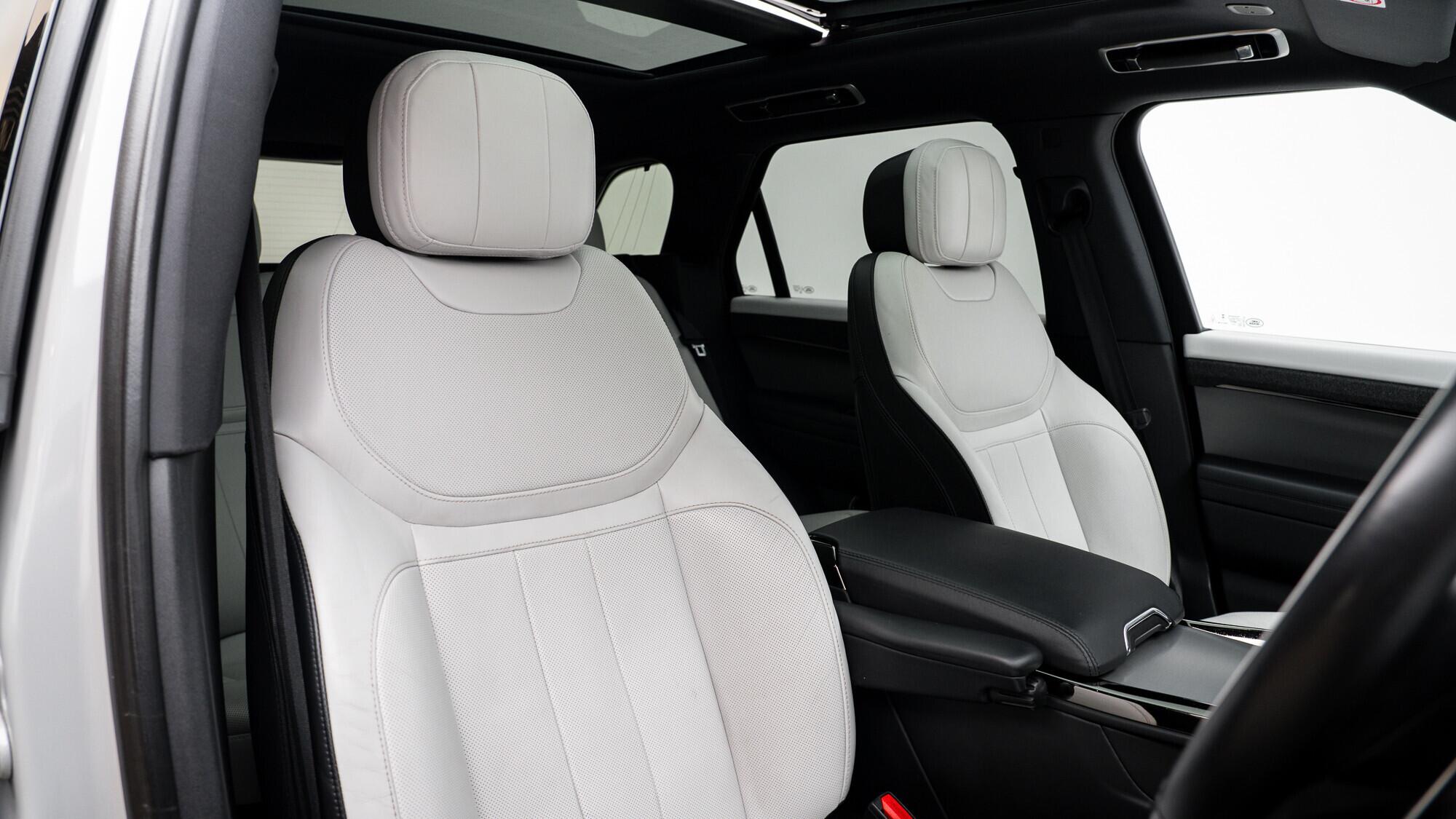 Land Rover Range Rover Sport view 6