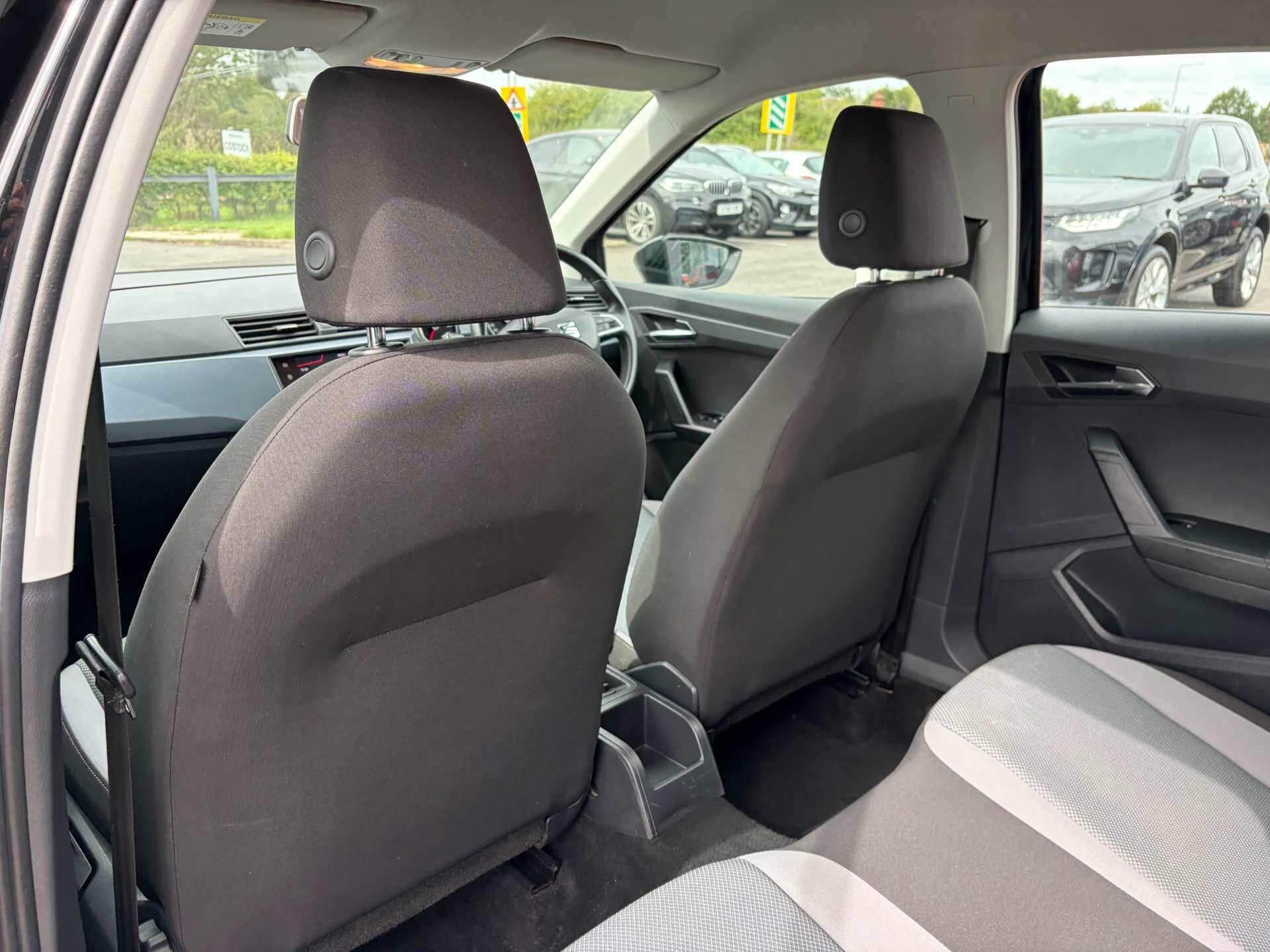 Seat Arona view 22