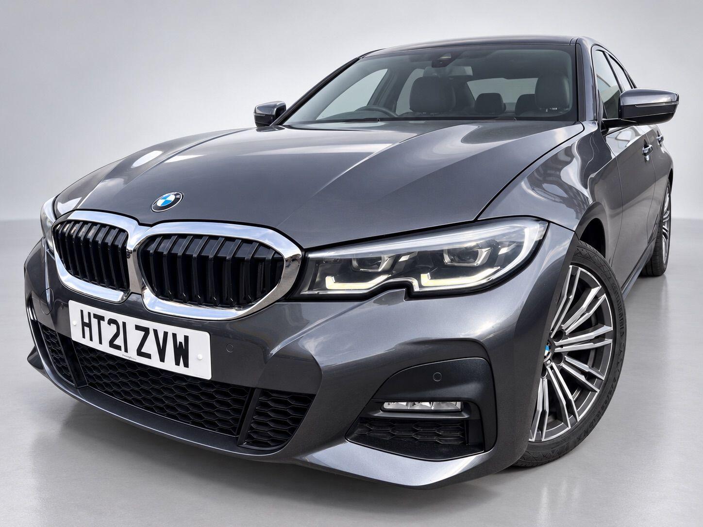 BMW 3 Series view 8