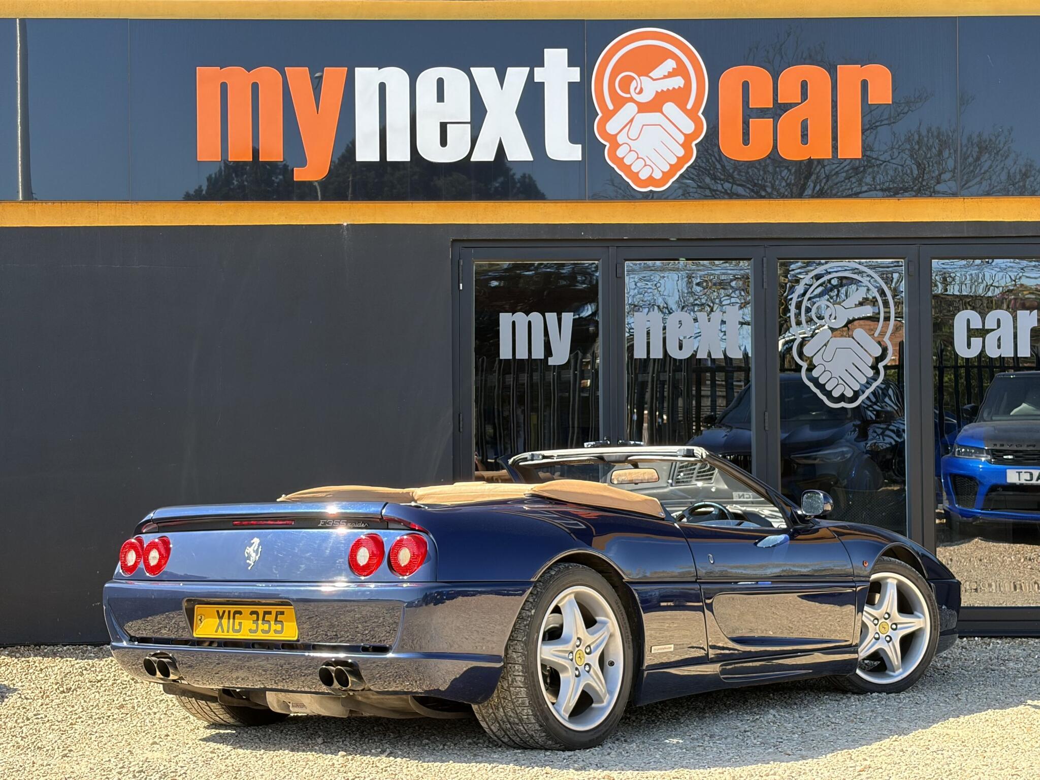 Ferrari F355 view 12