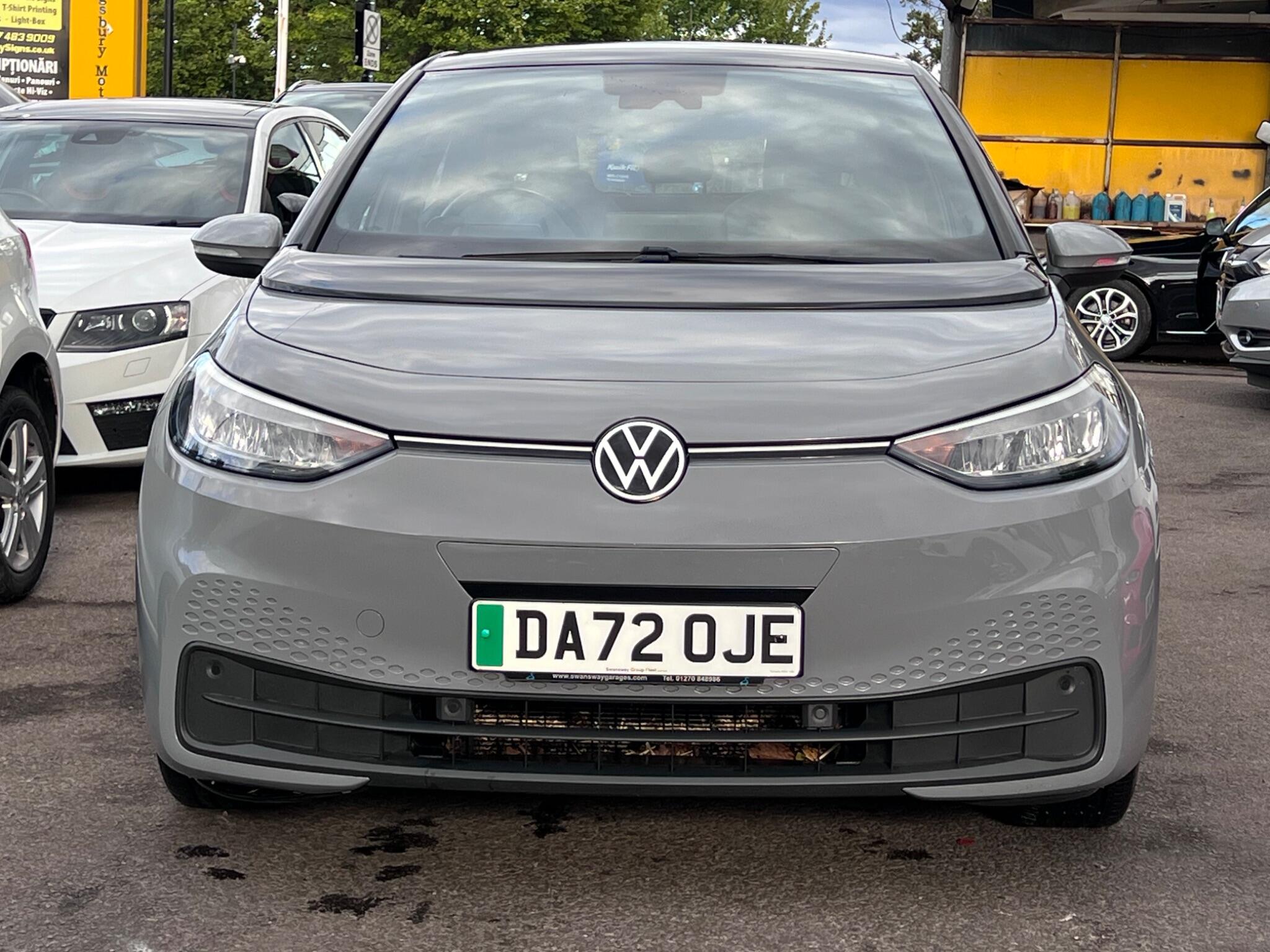 Volkswagen Id.3 view 3
