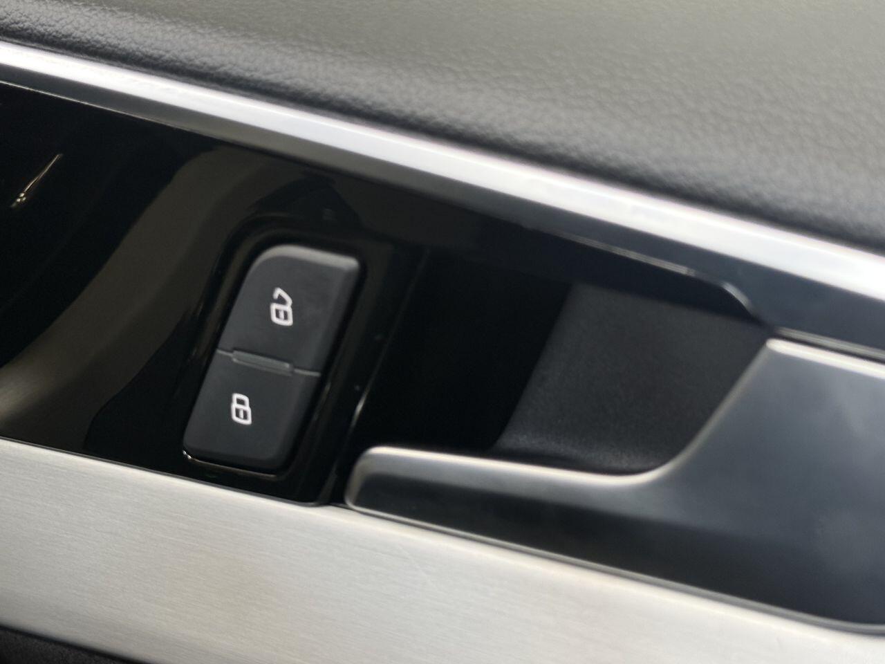 Audi A5 view 37