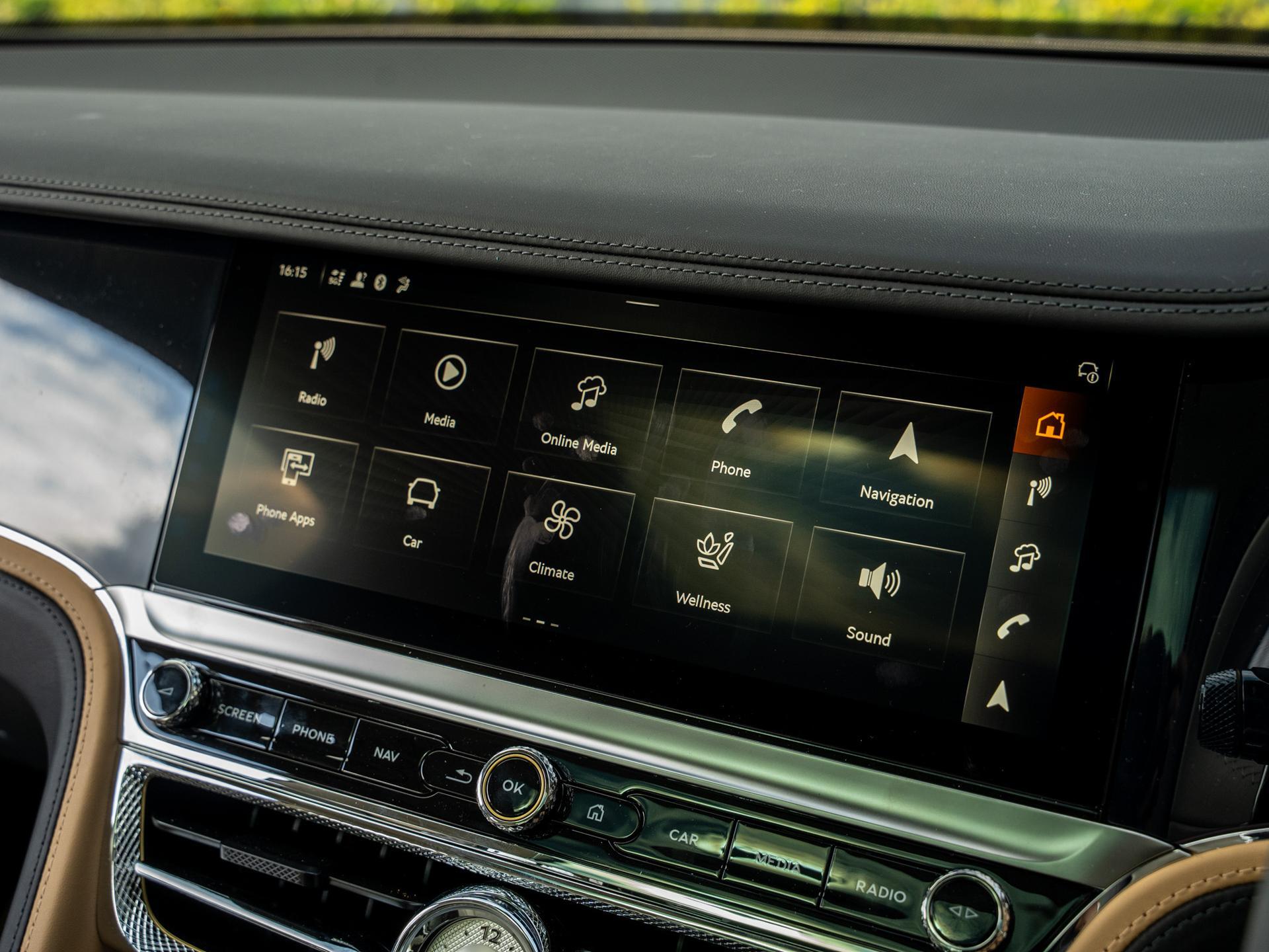 Bentley Flying Spur view 10