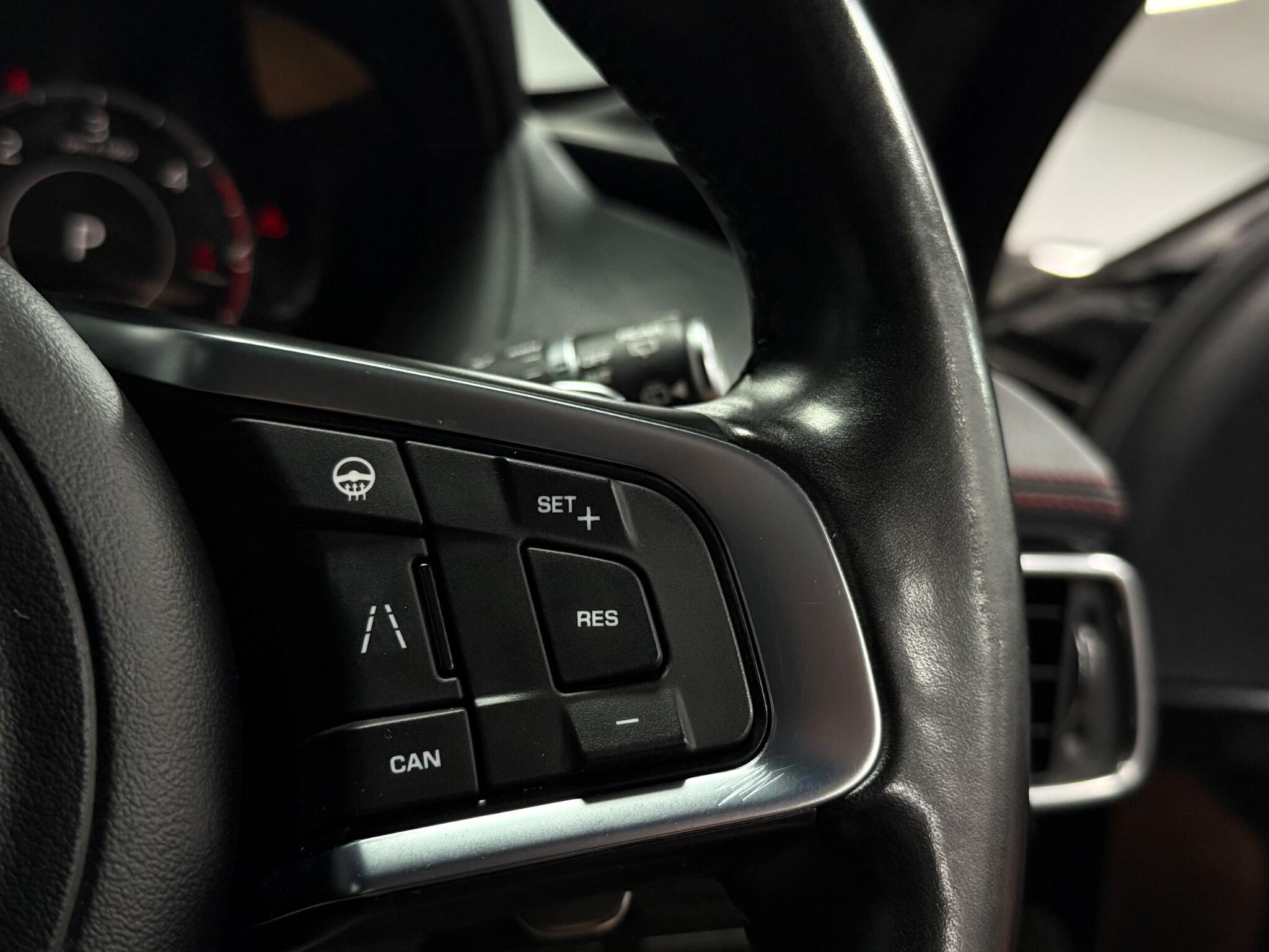 Jaguar F-Pace view 24