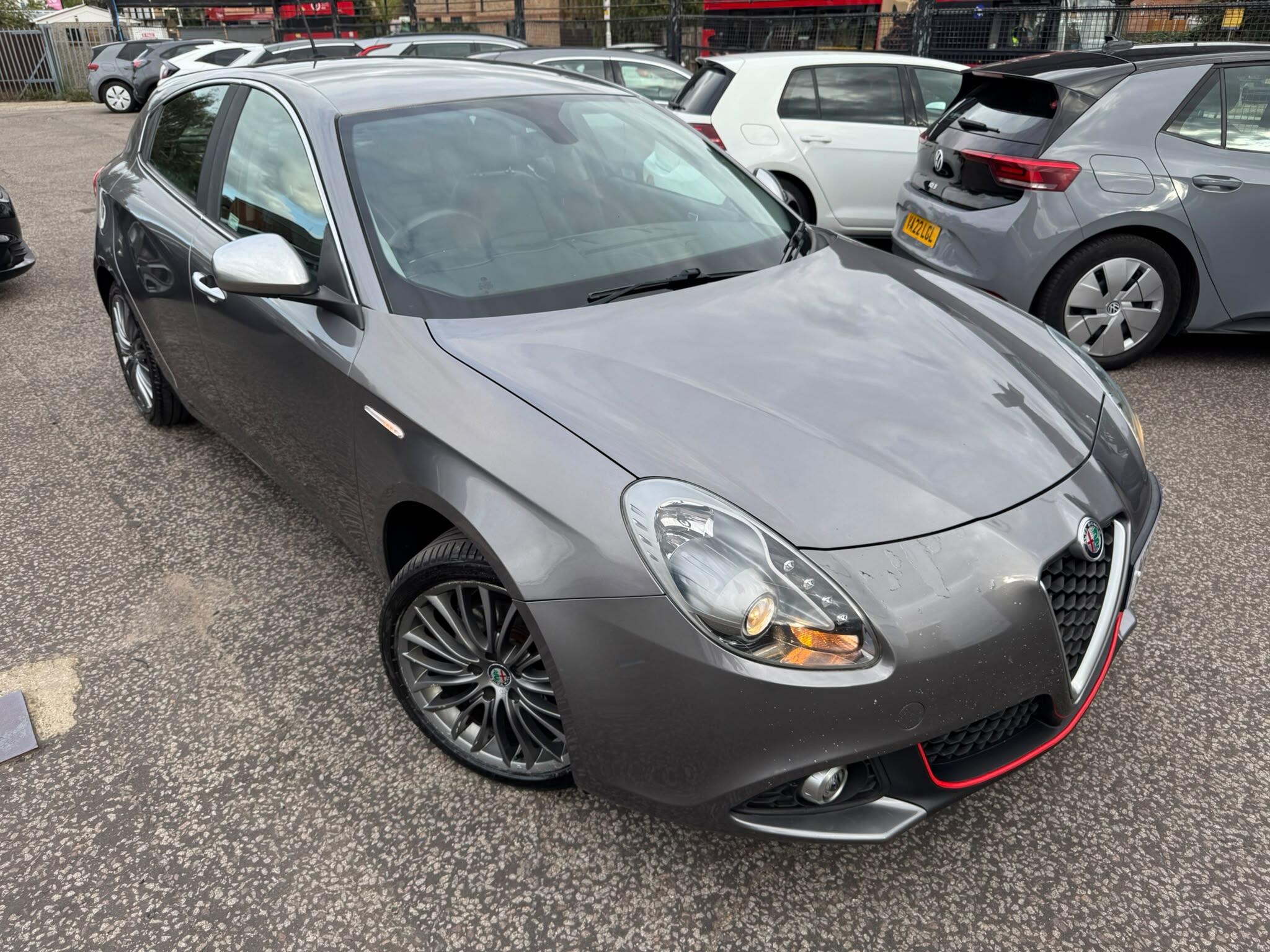 Alfa Romeo Giulietta view 8